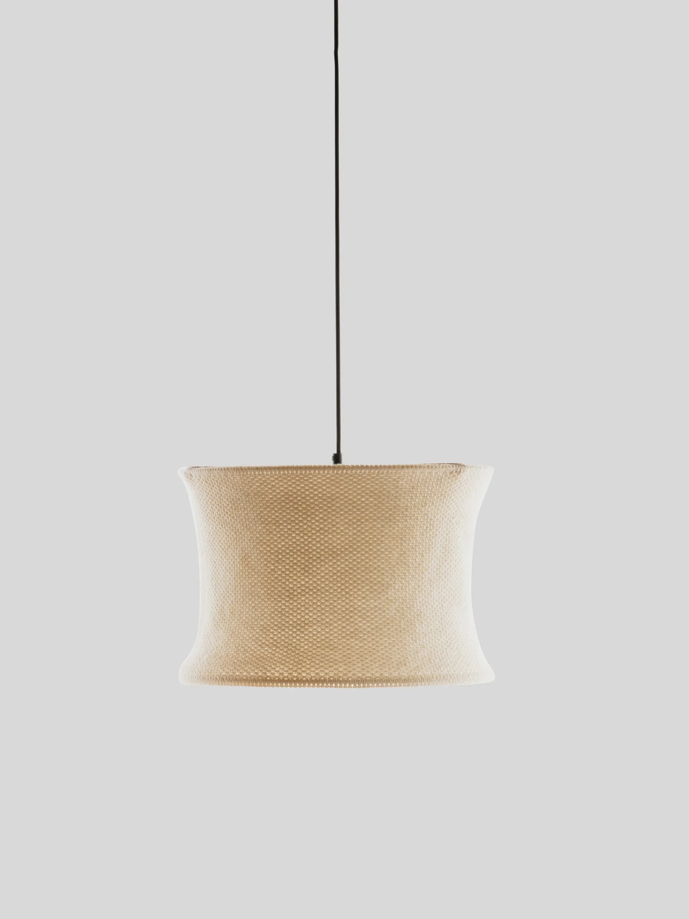 wool-hoop-40-wool-pendant-light-lof.jpg.webp
