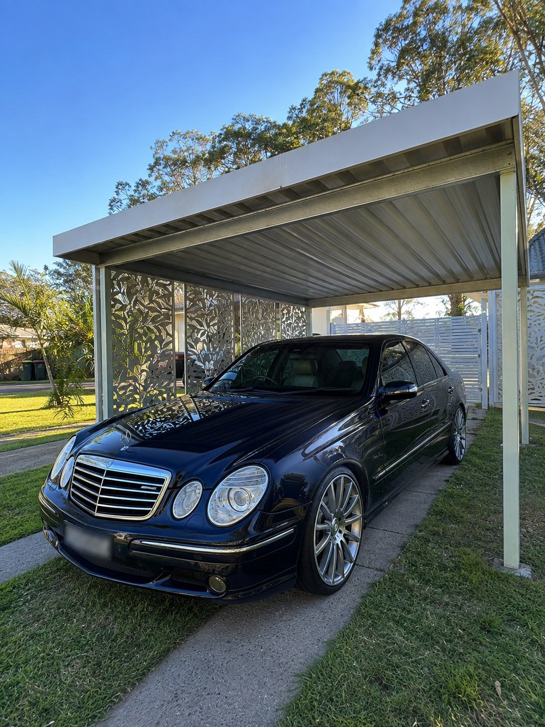 Mercedes-Benz E55 AMG | 5-Year Gtechniq Ceramic Coating 💎

Another premium vehicle protected by Infinity Mobile Detailing.

For this Mercedes-Benz E55 AMG, we completed:
✔ Safe exterior wash
✔ Iron removal &amp; clay bar decontamination
✔ Wheel deep