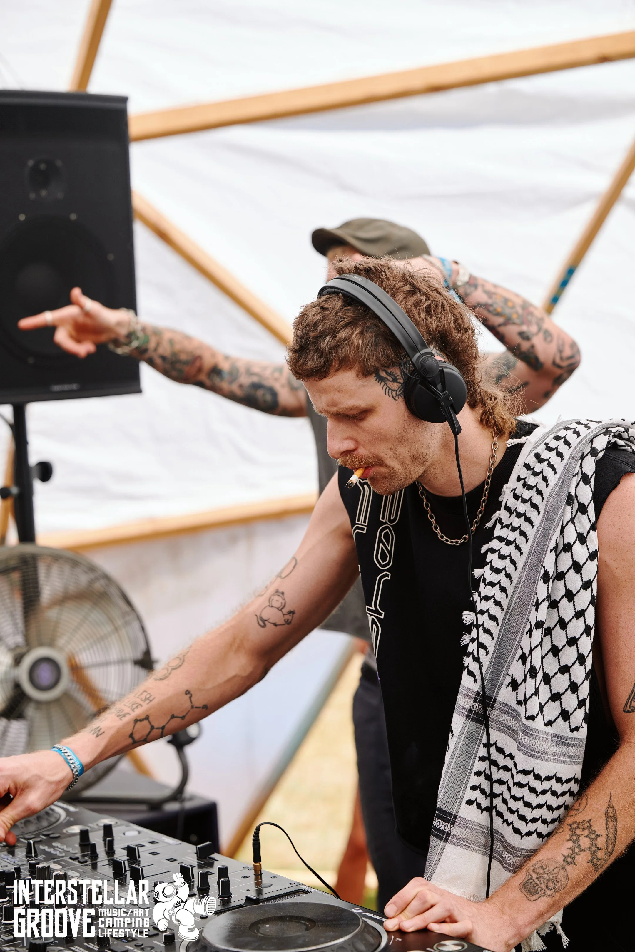 Interstella-Grooves_Finals_Pickupjosh 235.jpg