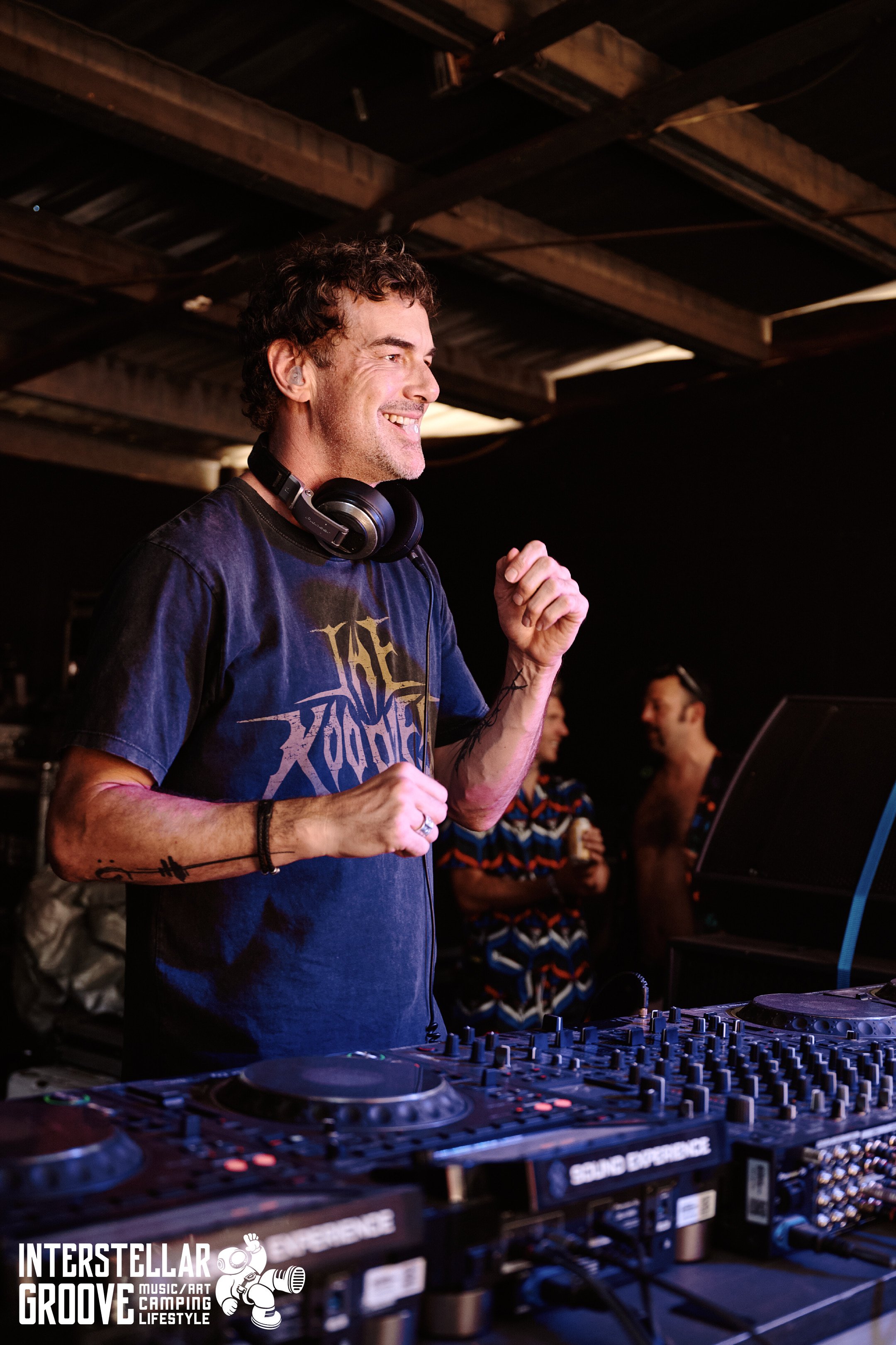 Interstella-Grooves_Finals_Pickupjosh 259.jpg