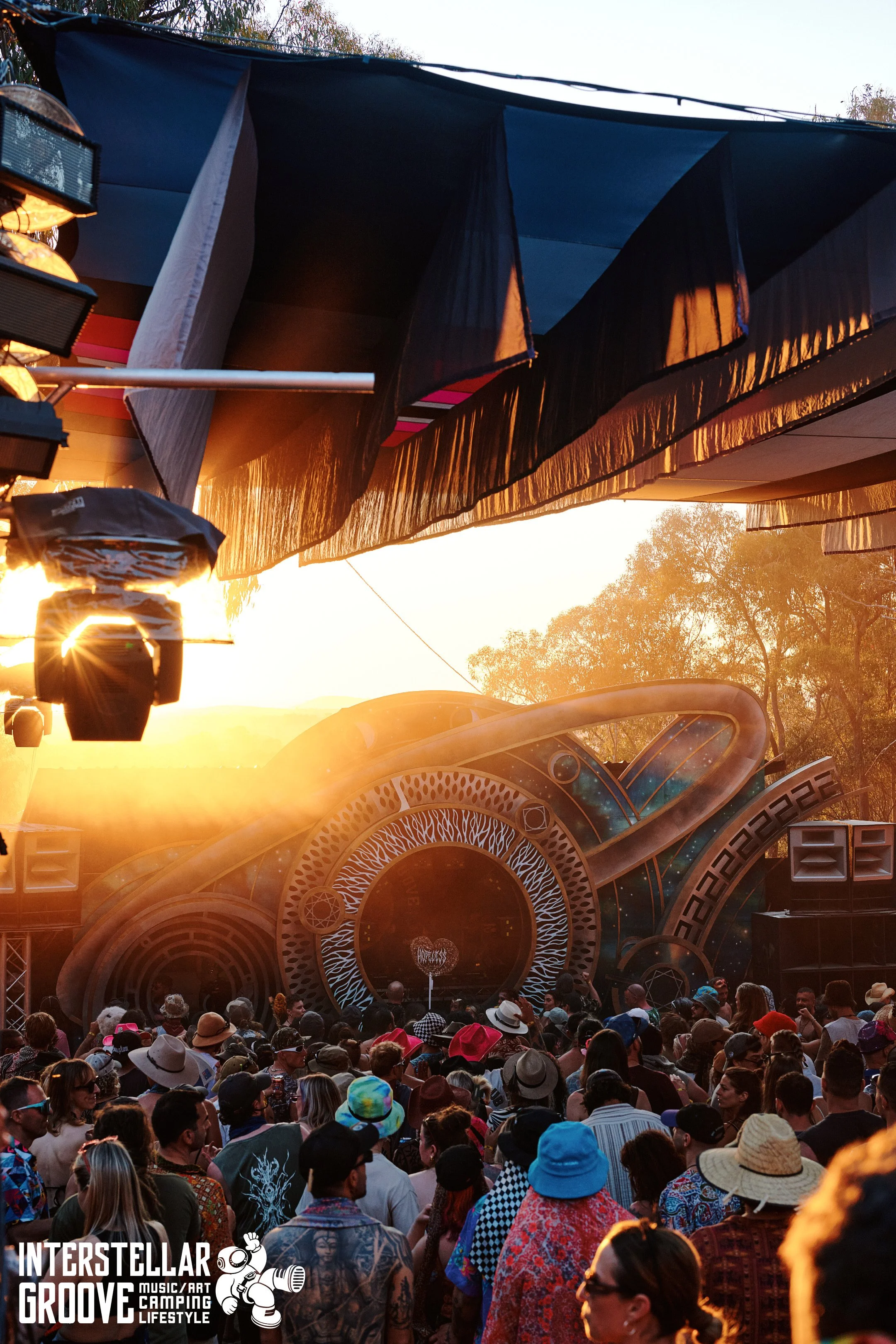 Interstella-Grooves_Finals_Pickupjosh 181.jpg