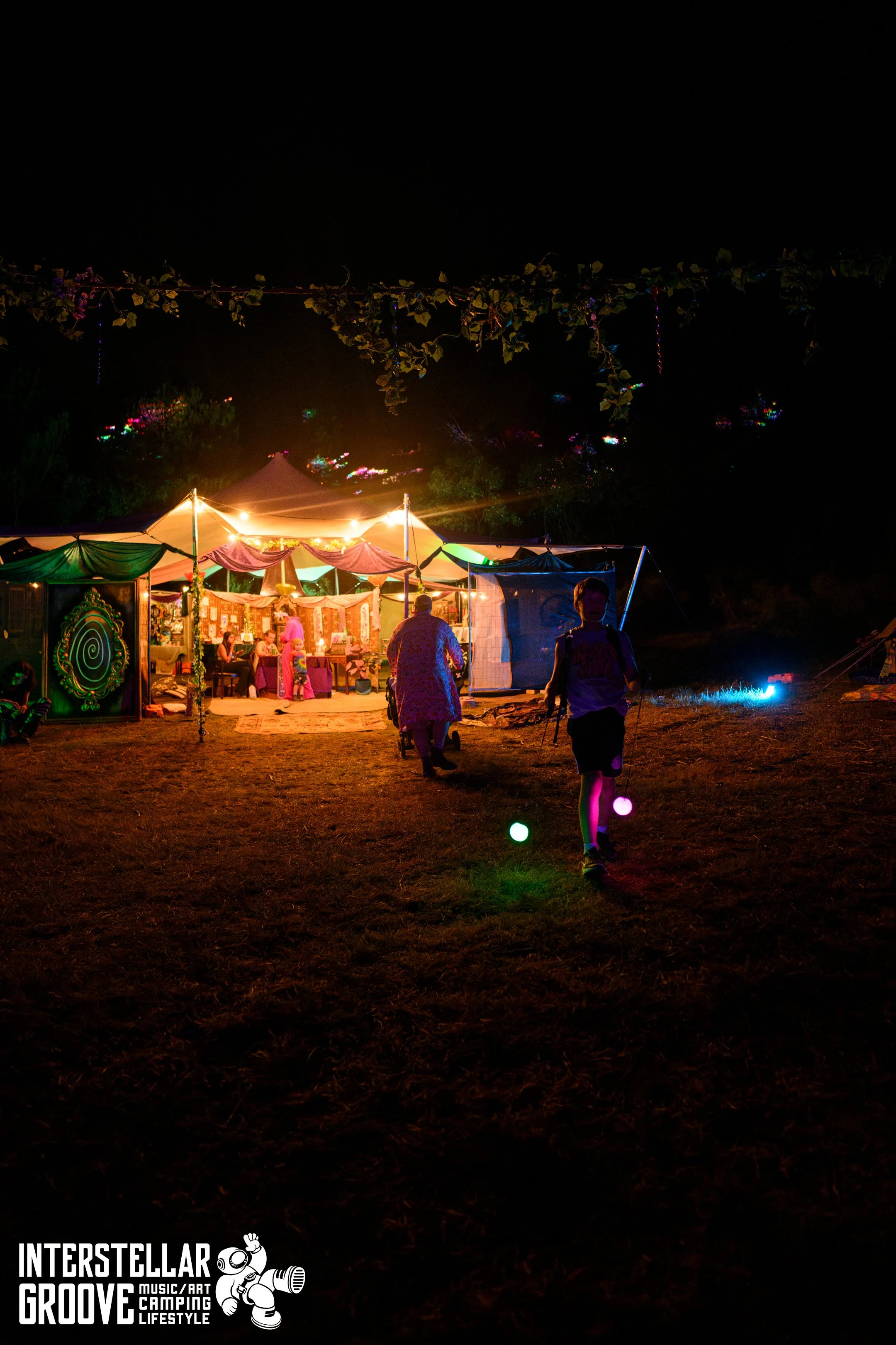 Interstella-Grooves_Finals_Pickupjosh 304.jpg