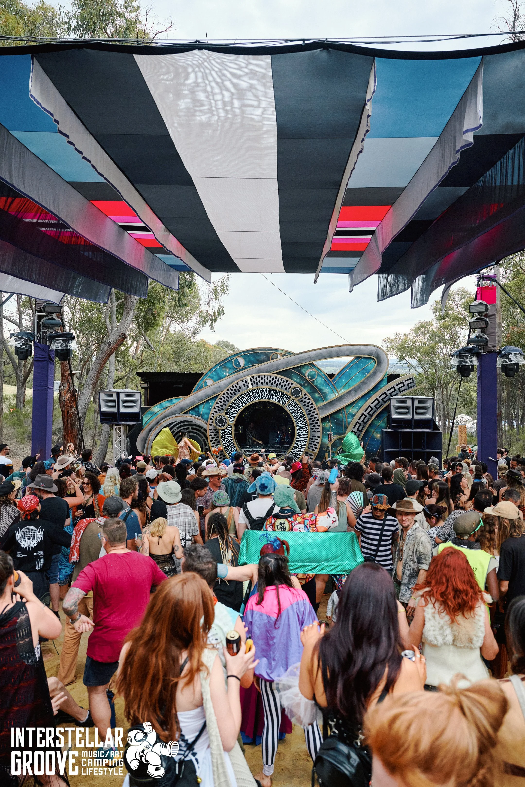 Interstella-Grooves_Finals_Pickupjosh 55.jpg