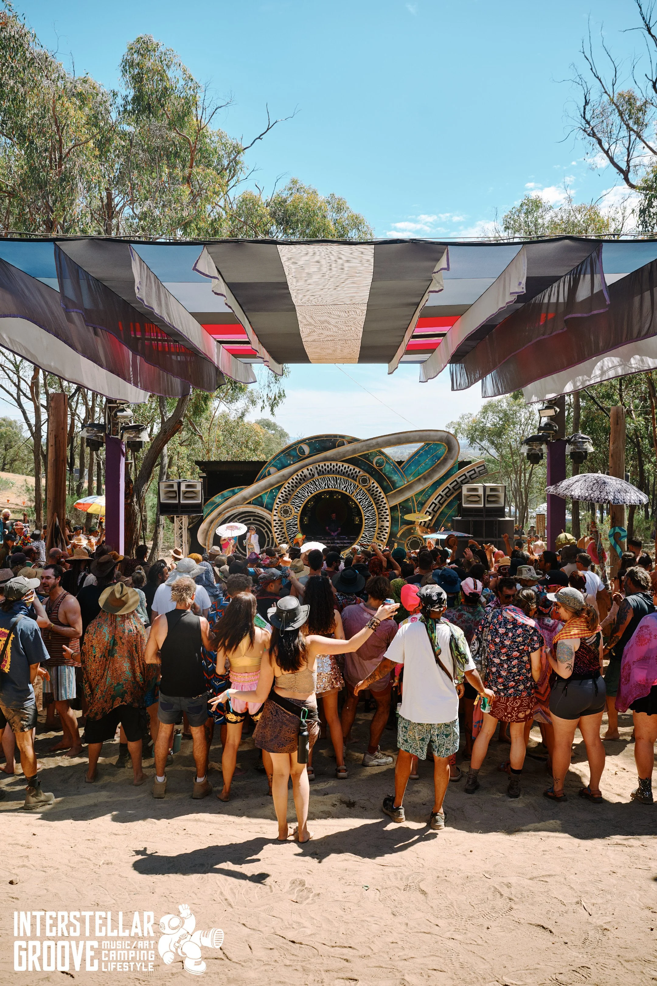 Interstella-Grooves_Finals_Pickupjosh 254.jpg