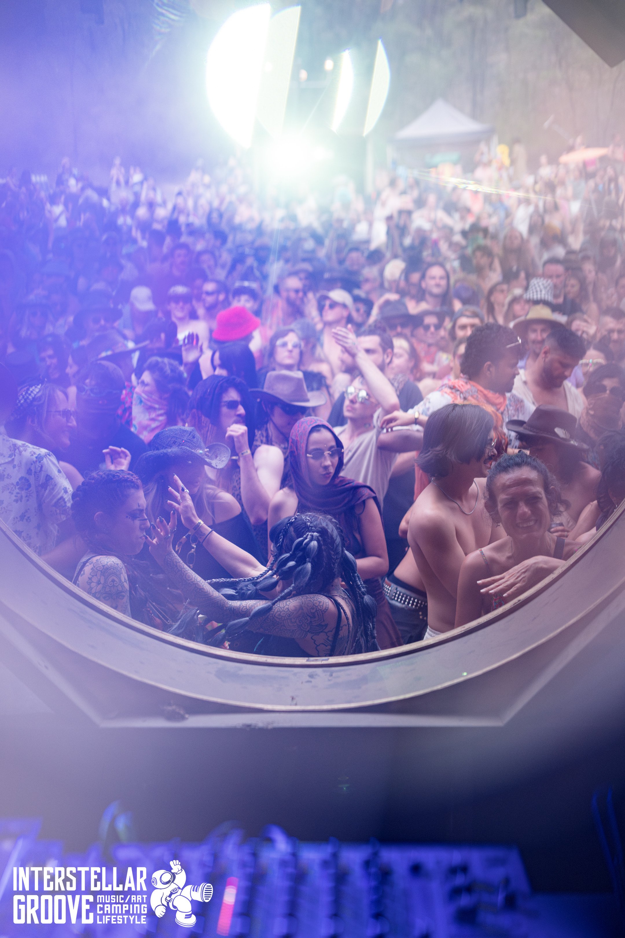 Interstella-Grooves_Finals_Pickupjosh 294.jpg