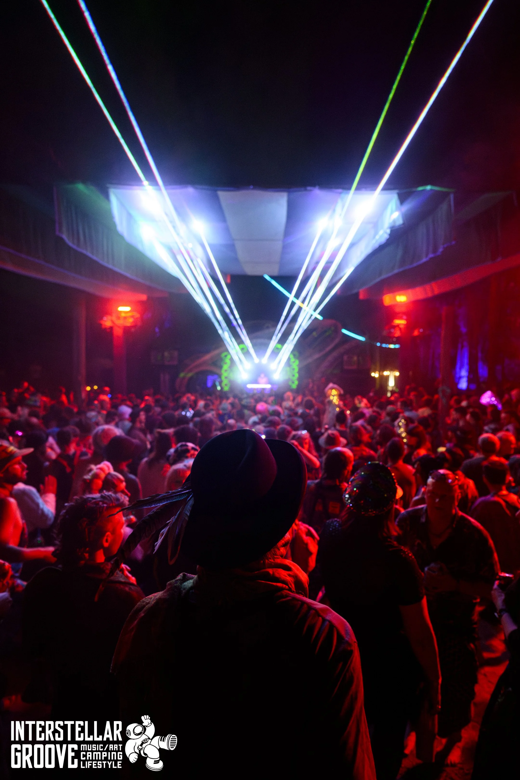 Interstella-Grooves_Finals_Pickupjosh 189.jpg