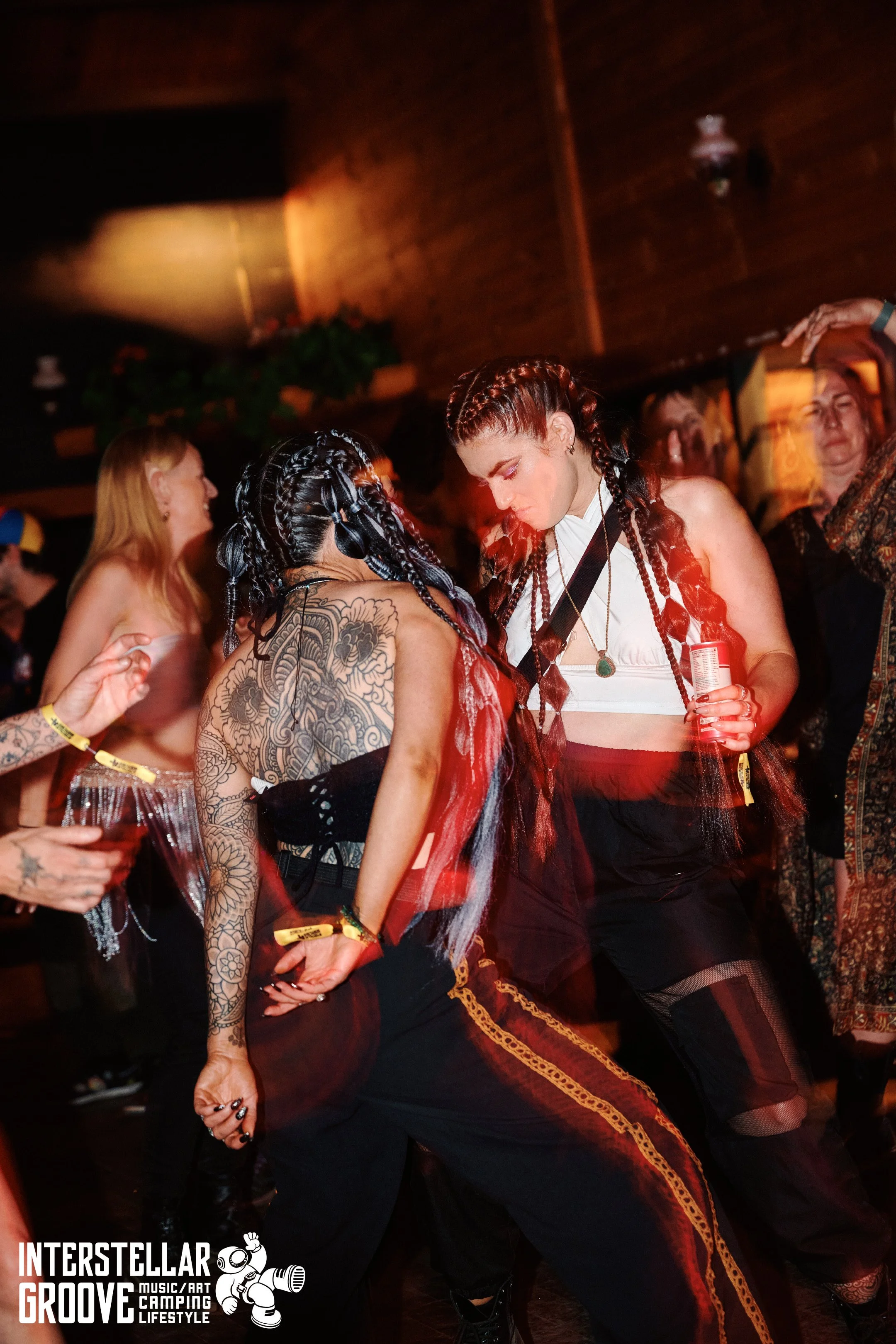 Interstella-Grooves_Finals_Pickupjosh 5.jpg