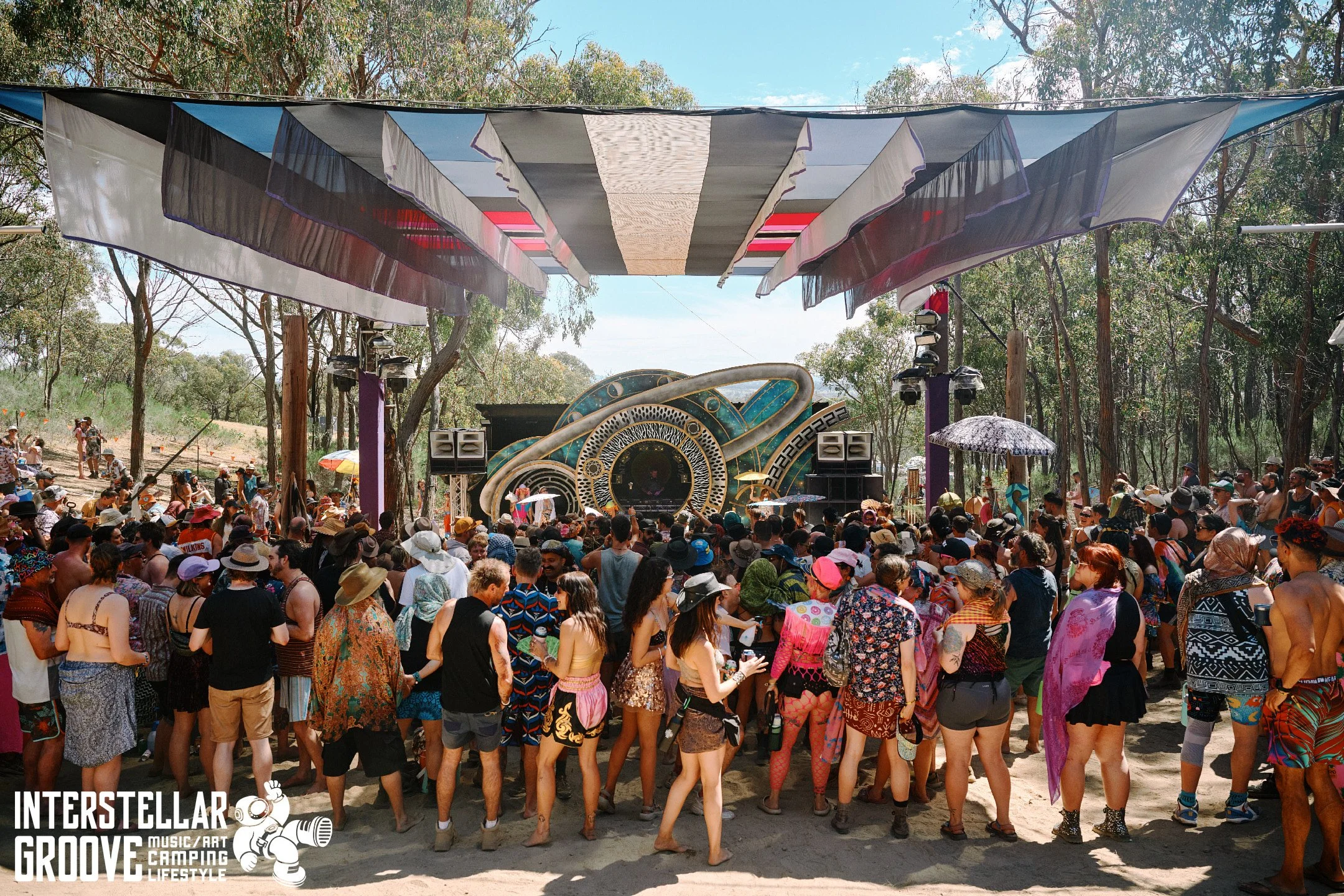 Interstella-Grooves_Finals_Pickupjosh 253.jpg