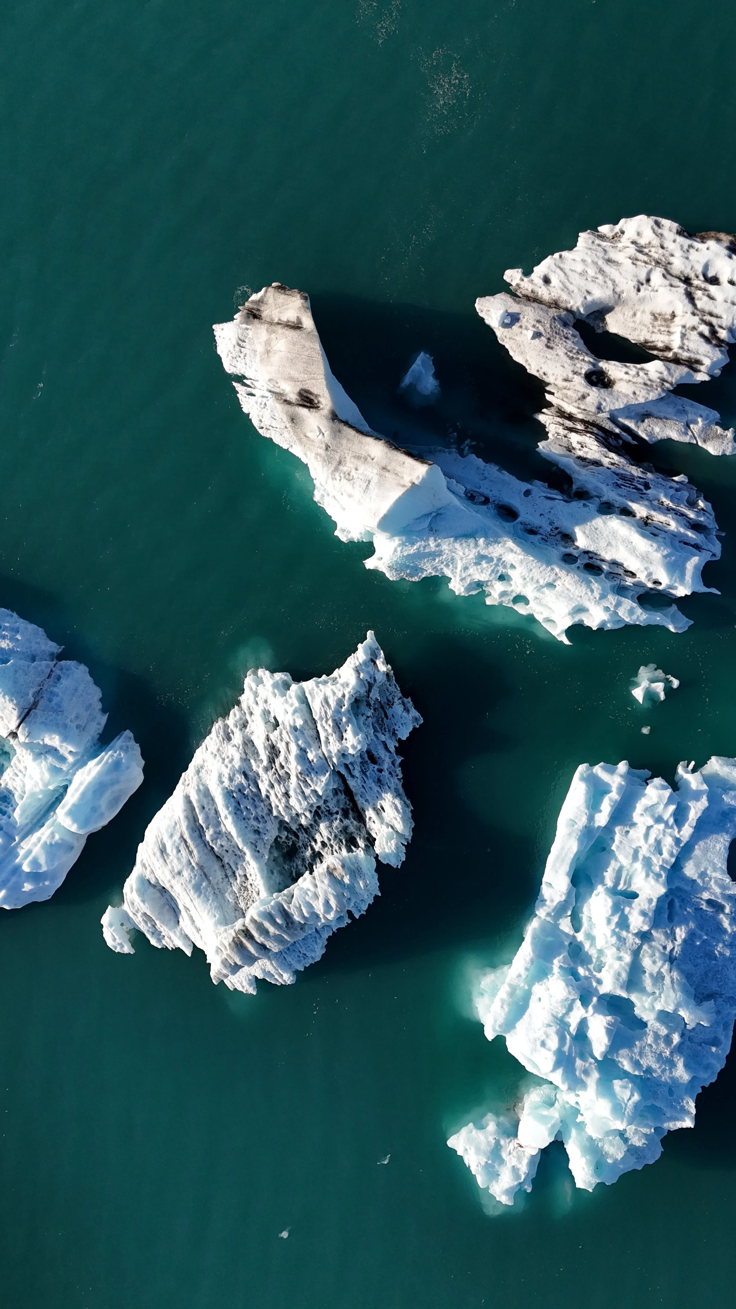 DJI_20250517200139_0084_D_AR47THI.JPG
