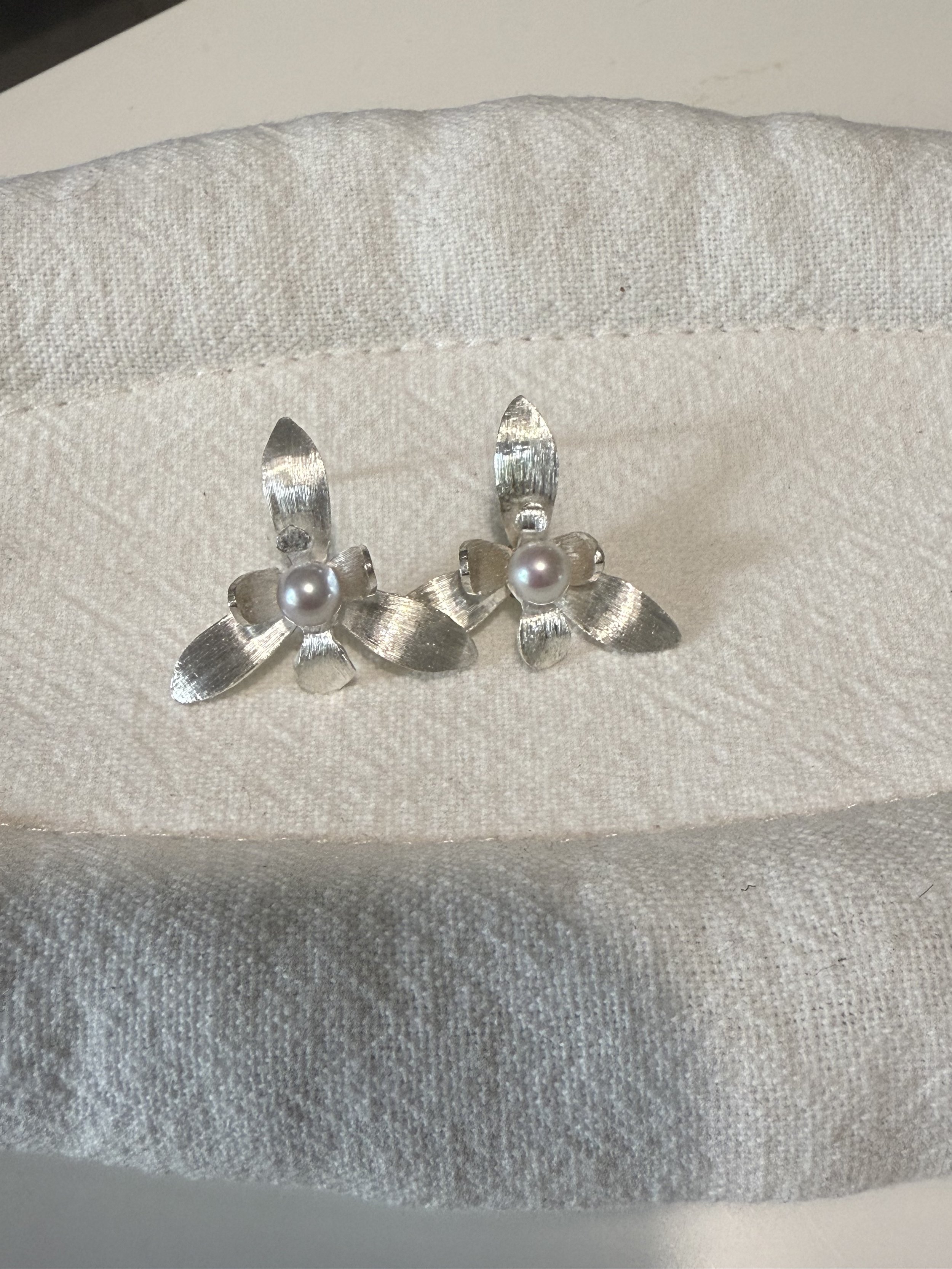 Jianchun Orchid Stud Earrings