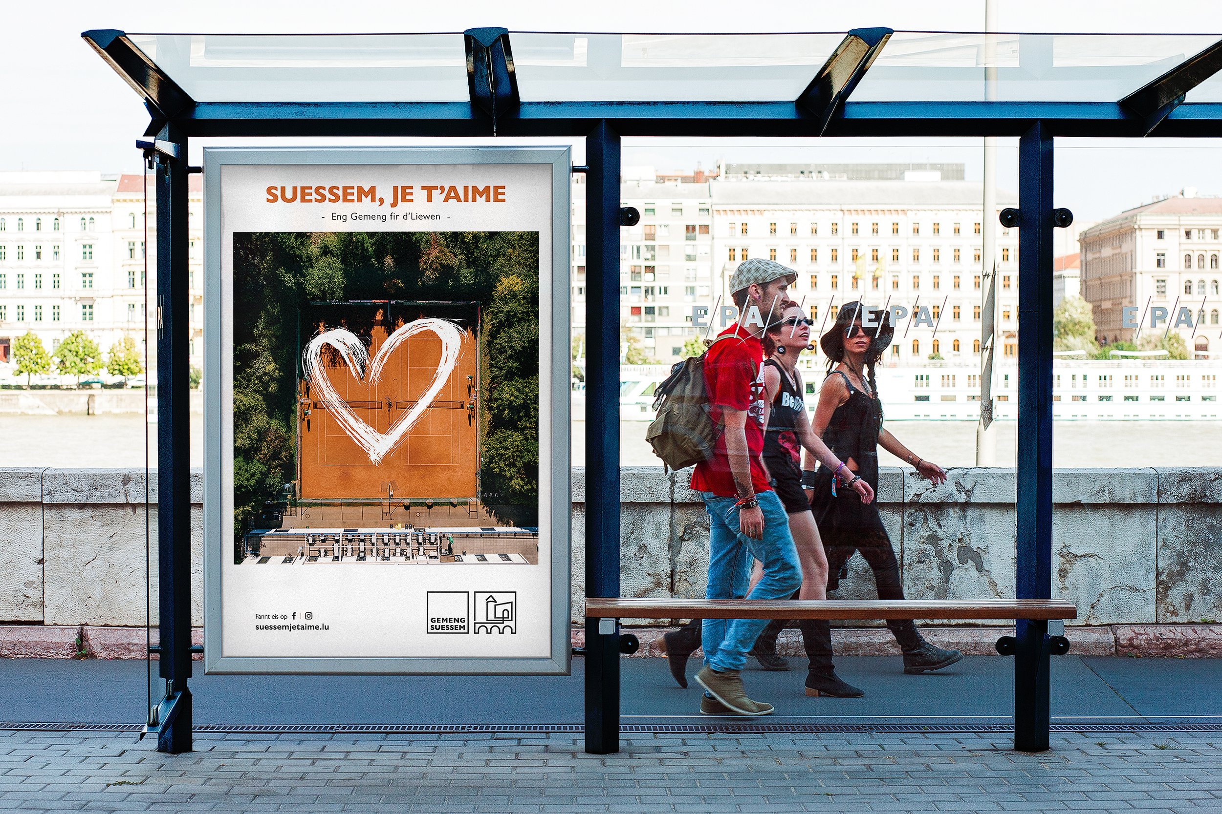 Campagne-SANEM-ABRIBUS-WITH-PEOPLE.jpg