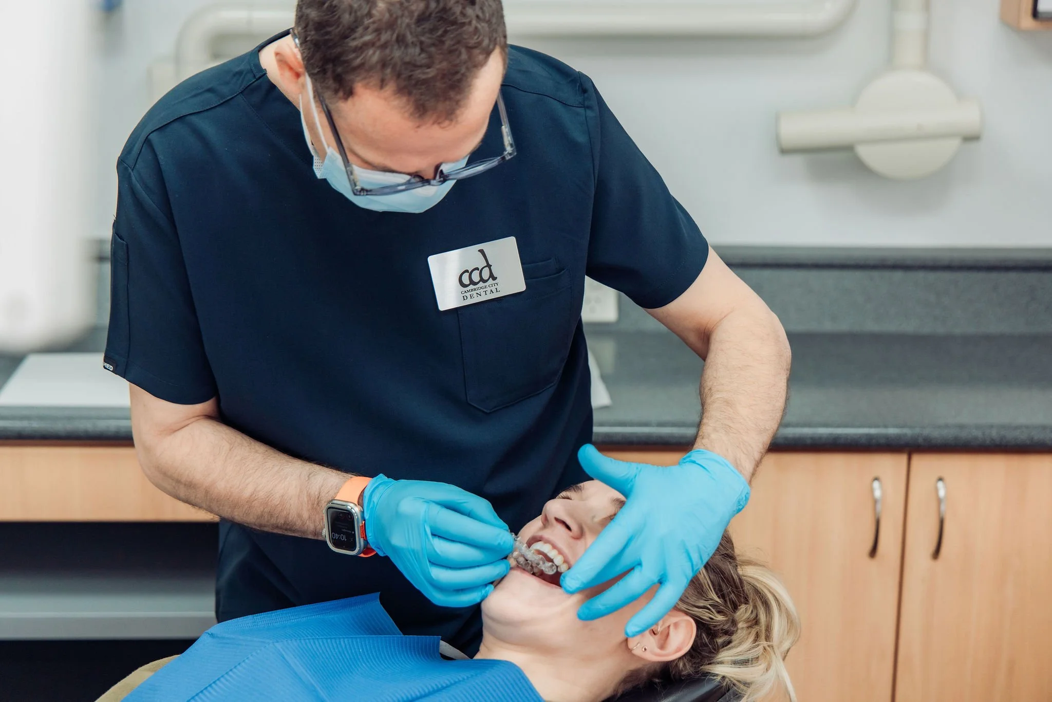 Dental veneers cosmetic dentistry appointment