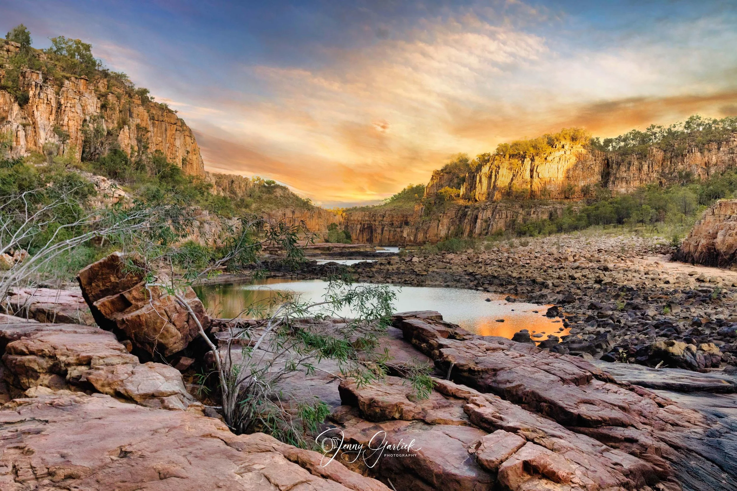 untitled shoot-301-Edit-2-Edit.jpg