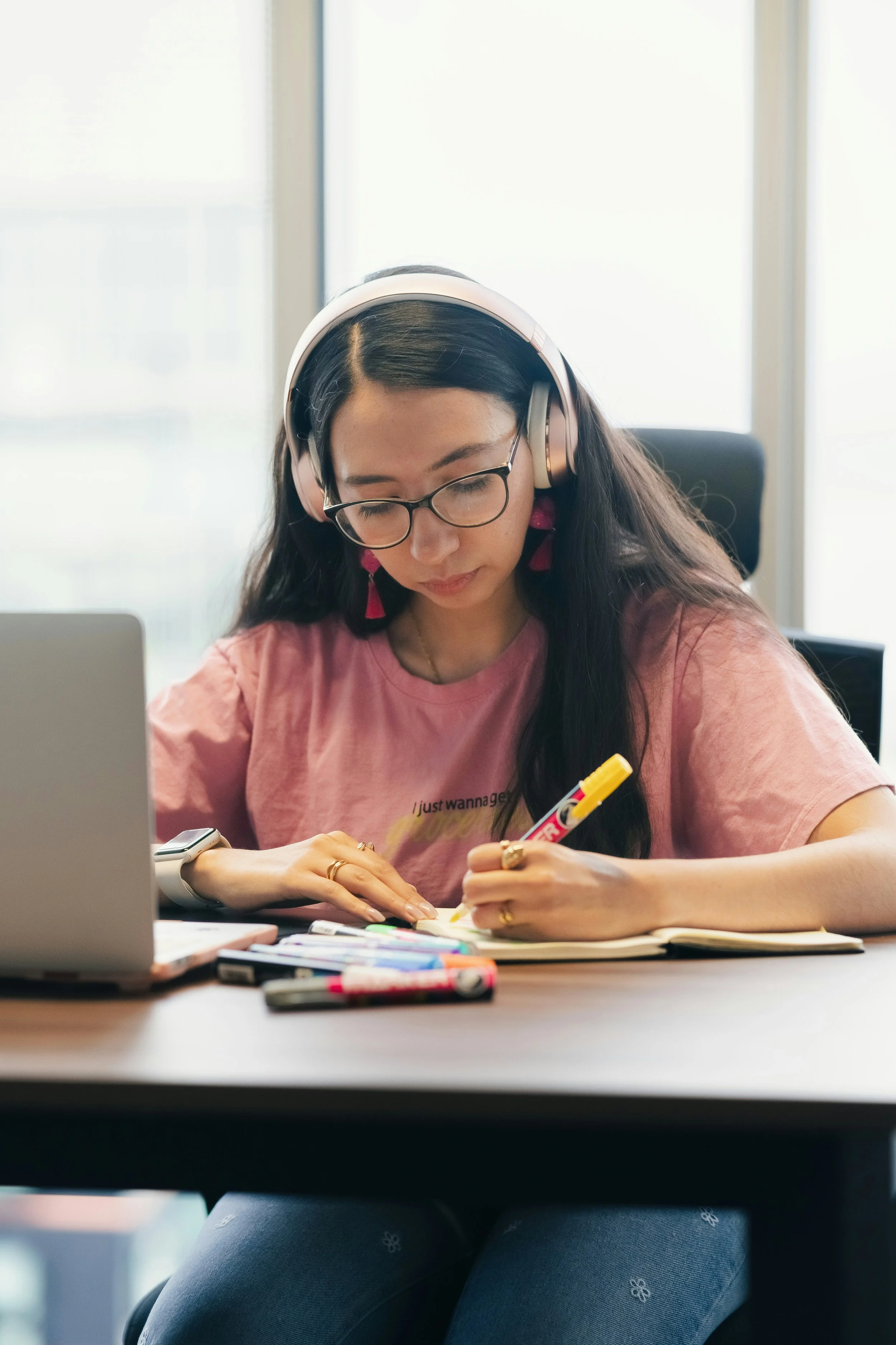 Flexible therapy support for boarding school students in Farmington, CT