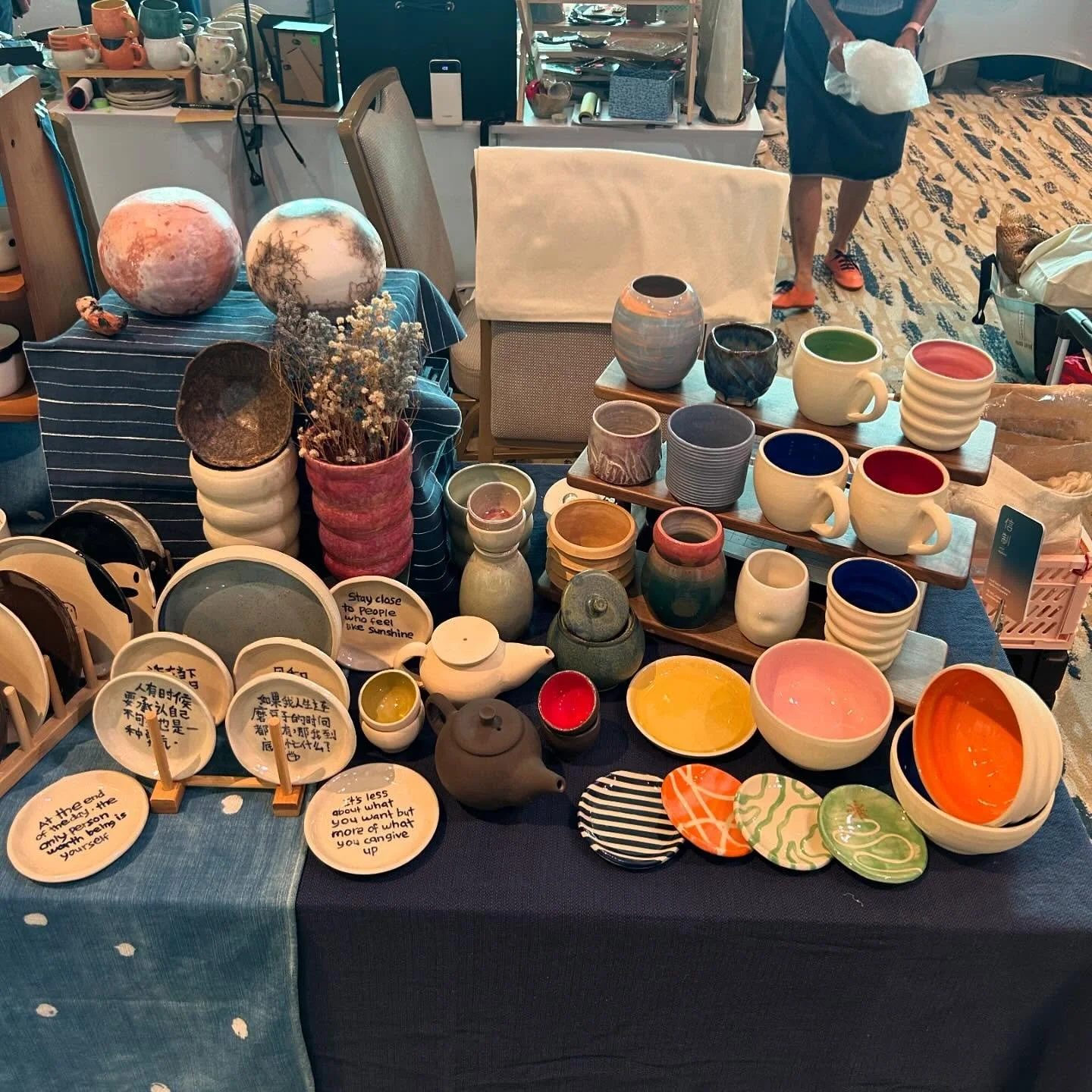 And that’s a wrap for this year’s @singaporeclayfestival! 
Thank you, everyone who came by, had a chat, bought a piece, or even just had a laugh reading my musings on a plate (will restock and bring you new wise words soon!) 
Also alway