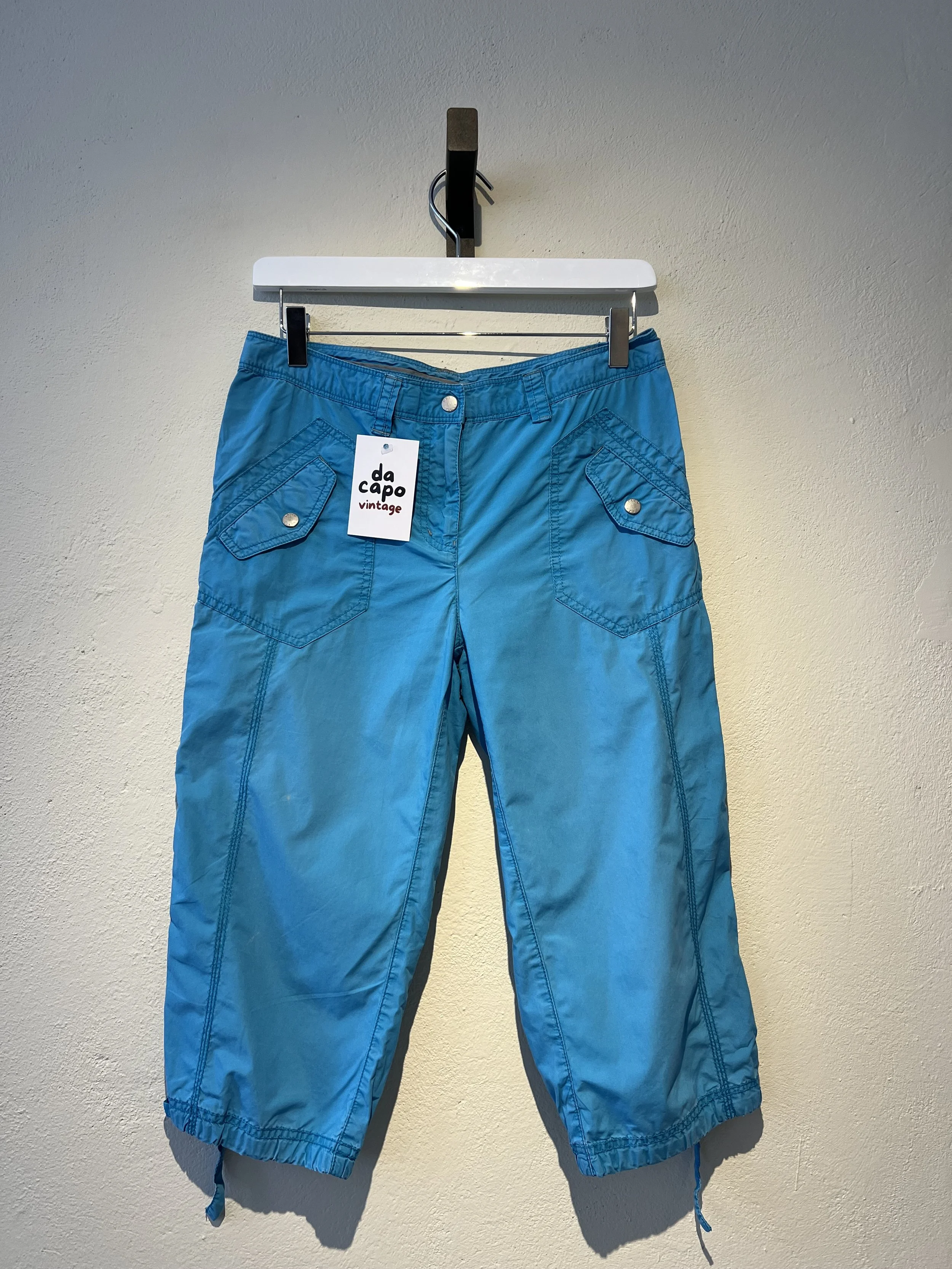 next capris