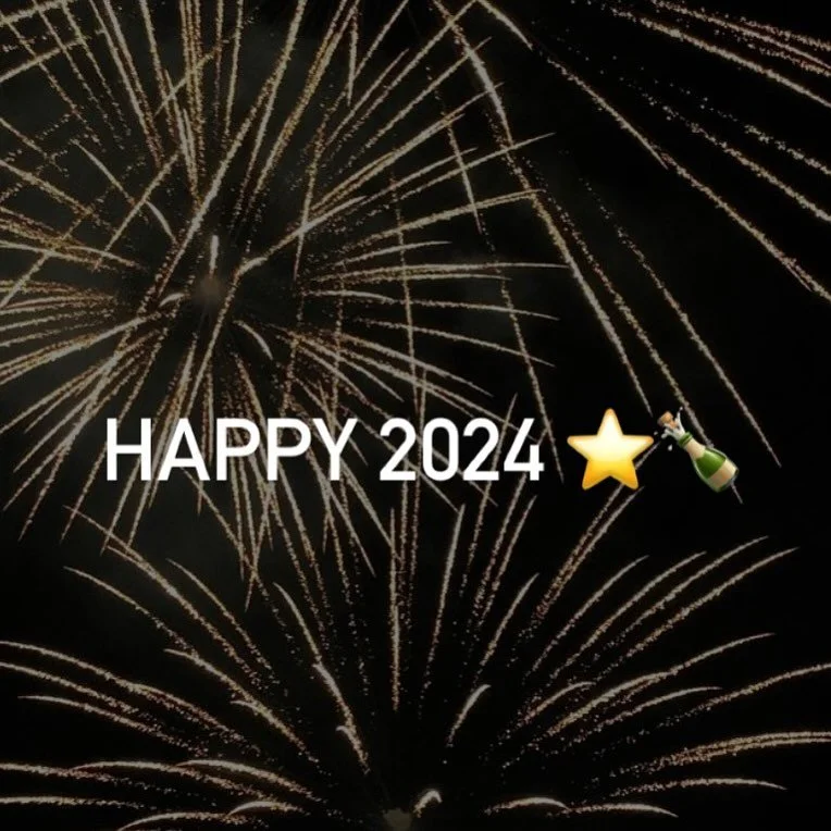 Beste klanten,

Ter afsluiting van dit jaar willen wij jullie graag bedanken voor het vertrouwen dat jullie dit jaar in ons hebben gesteld. In het komende jaar staan wij opnieuw vol enthousiasme voor jullie klaar! 😊

Wij wensen iedereen een jaar gev