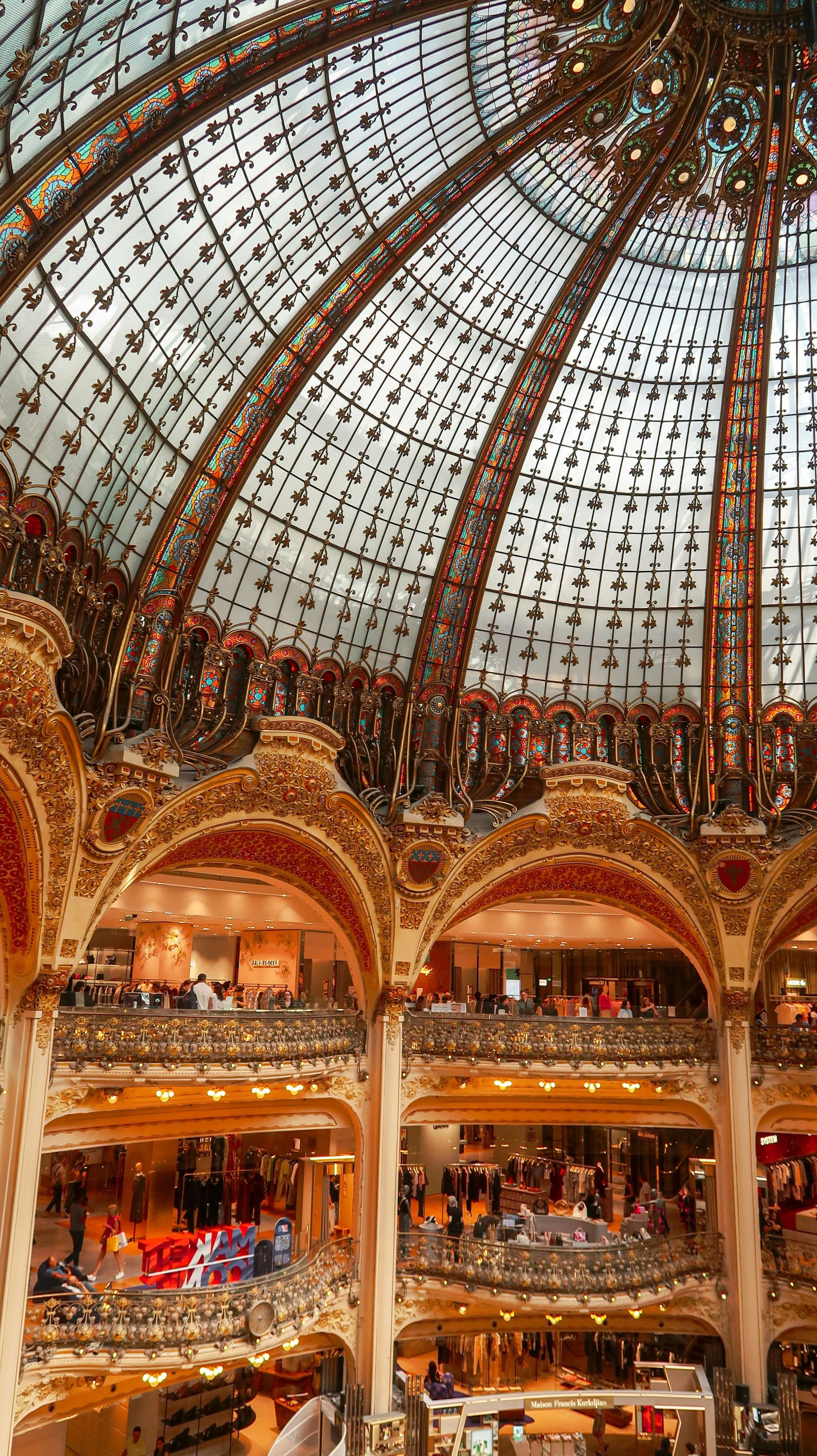 Nettoyage de boutique de luxe à Paris : Guide pratique pour les responsables et directeurs retail