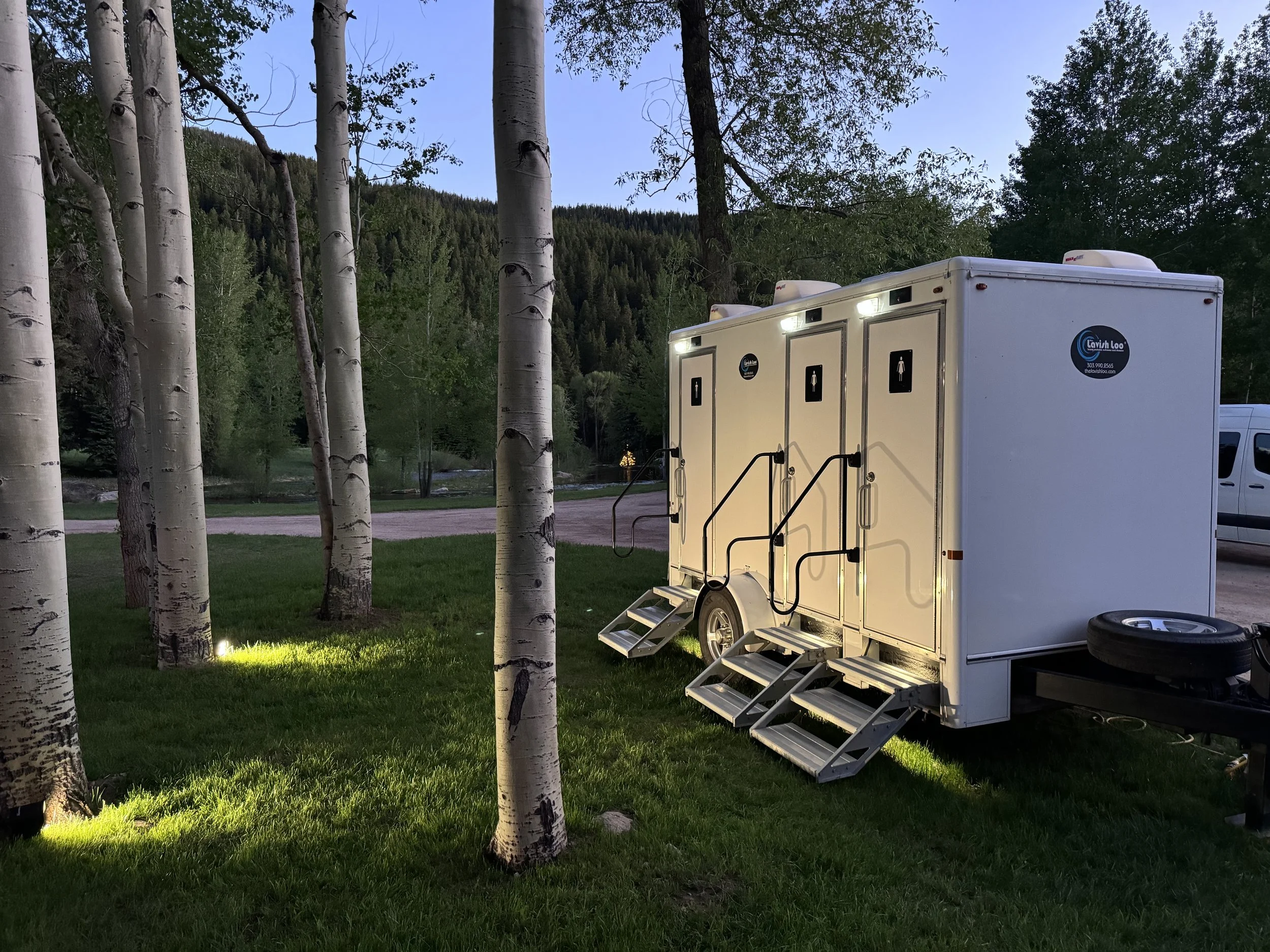 Portable Toilet Rental in Denver: What You Need to Know for Events Weddings and Job Sites