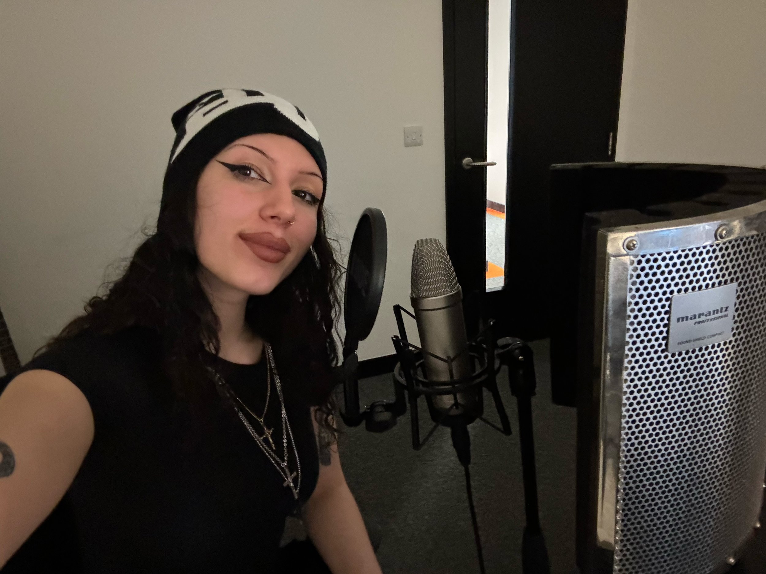 Lorenza in the music studio
