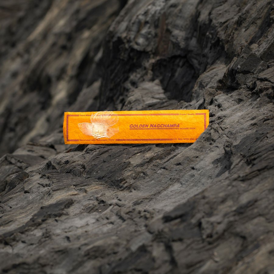 Golden-Nagchampa-Incense-Sticks.jpg