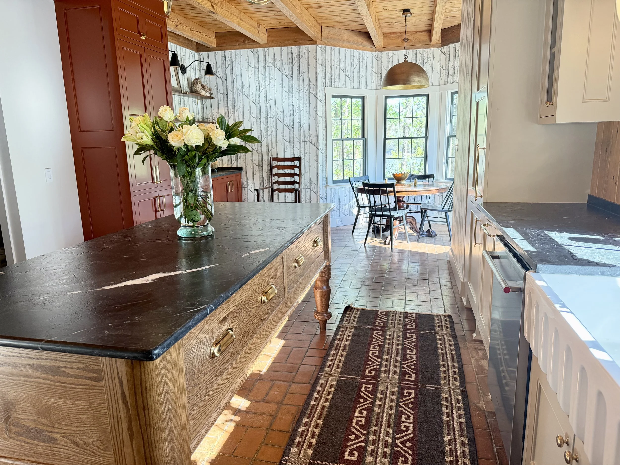 Kitchen5.JPG
