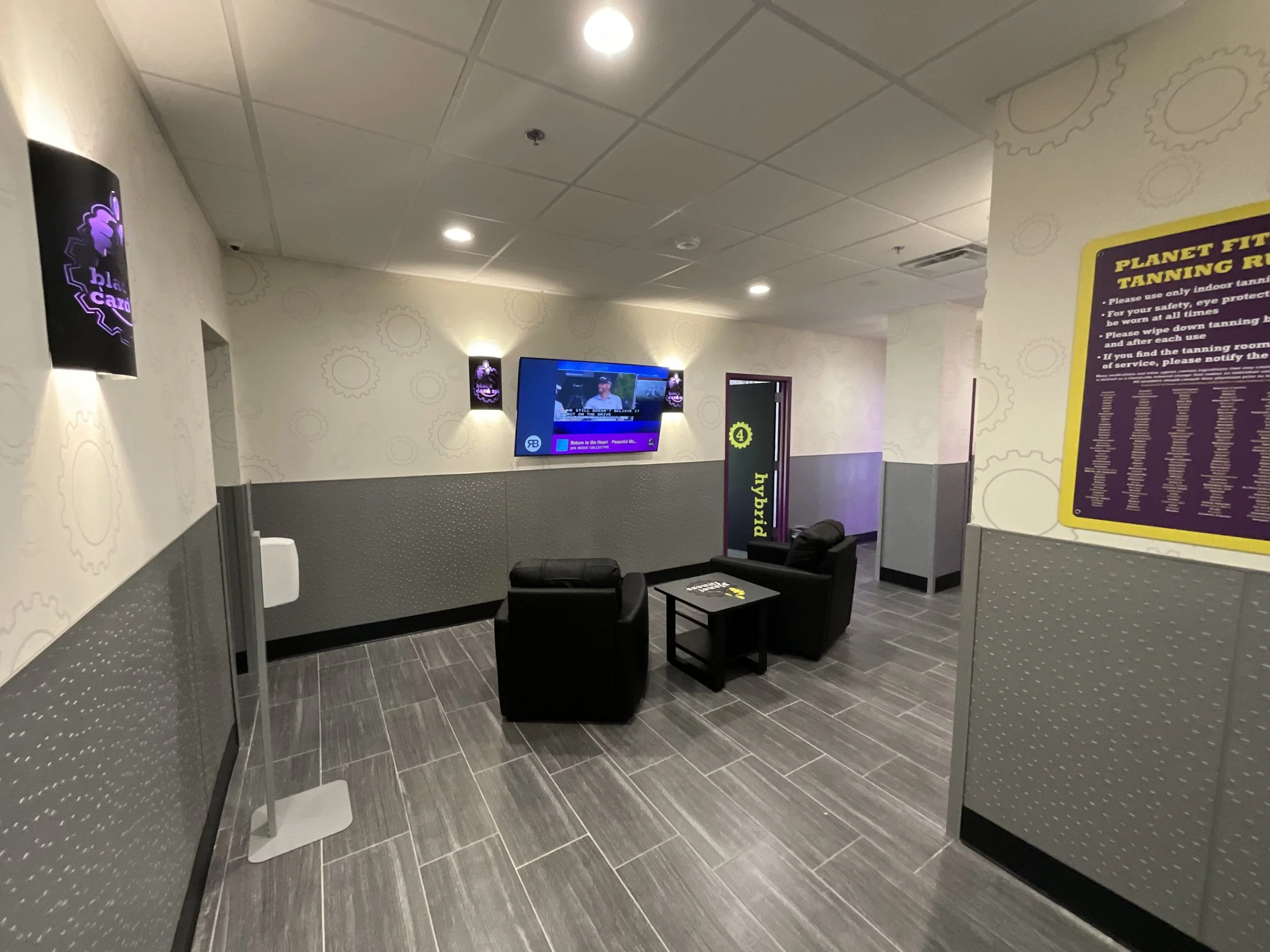 PlanetFitness_Philadelphia_BroadSt_PA_Interior_7.jpg