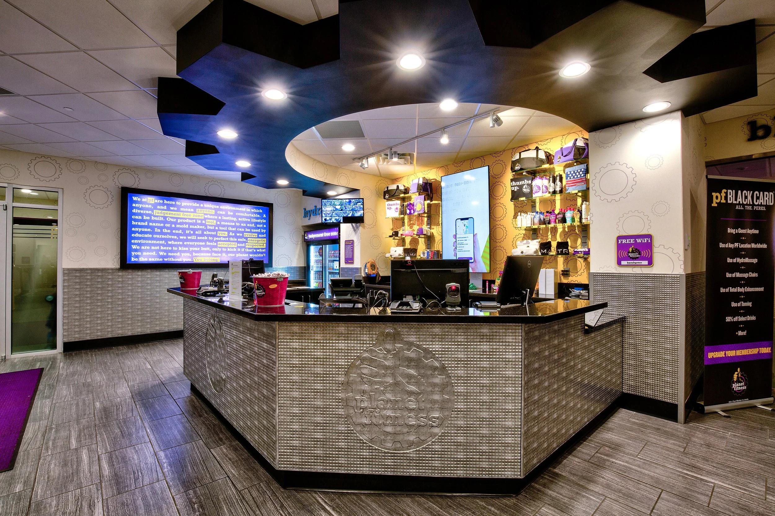 PlanetFitness_Gallery_Place_DC_Interior_1.jpg