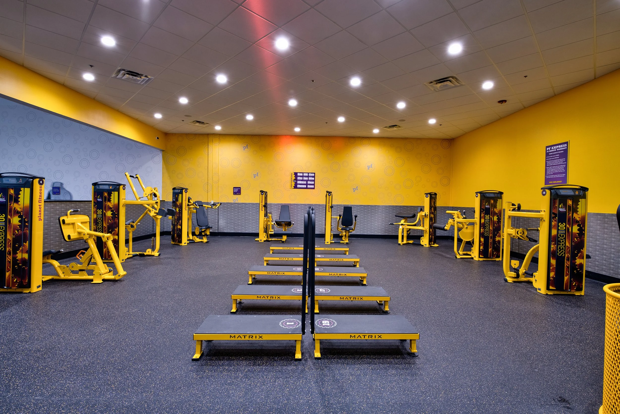 PlanetFitness_Parkland_FL_Interior_10.jpg