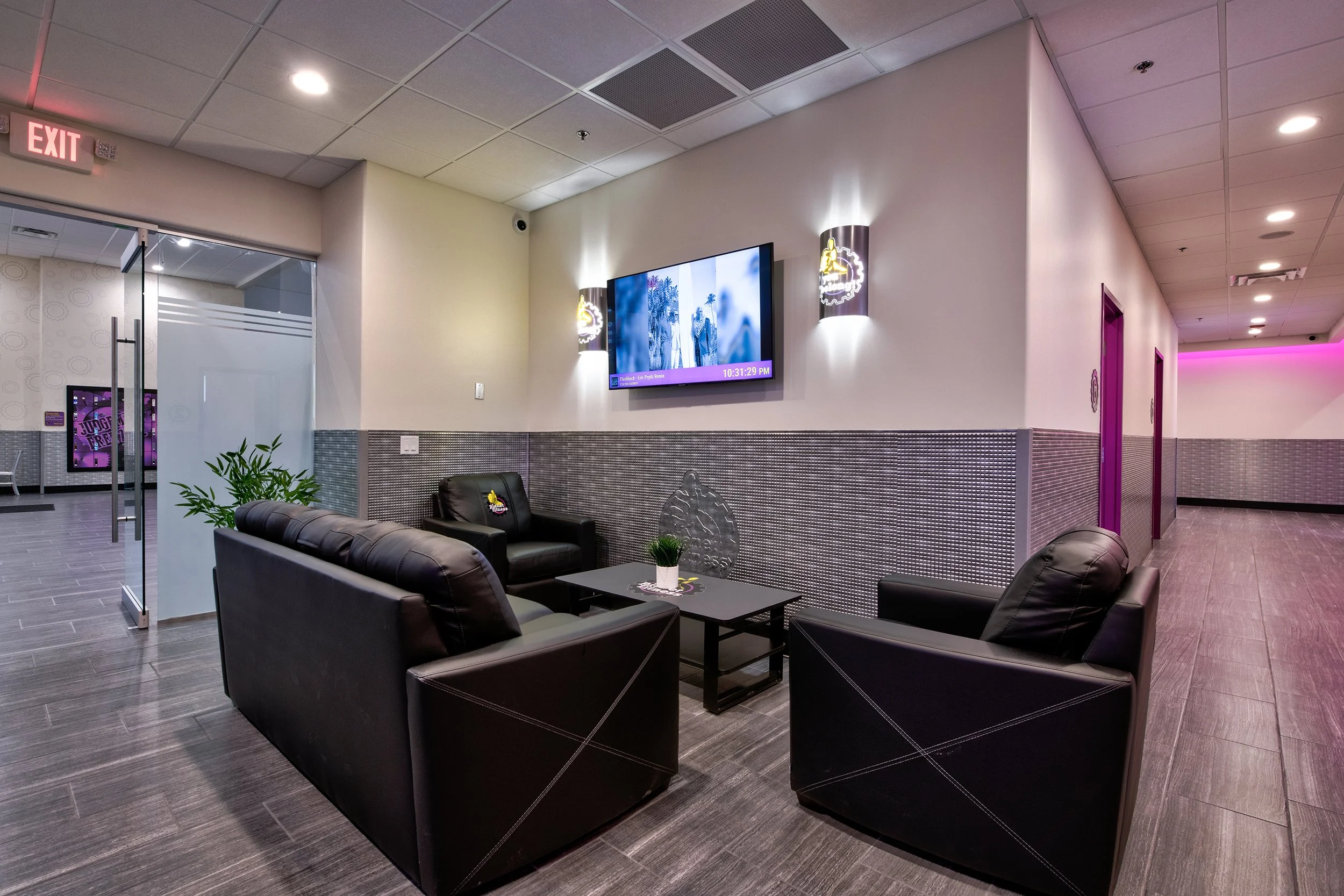 PlanetFitness_Parkland_FL_Interior_9.jpg