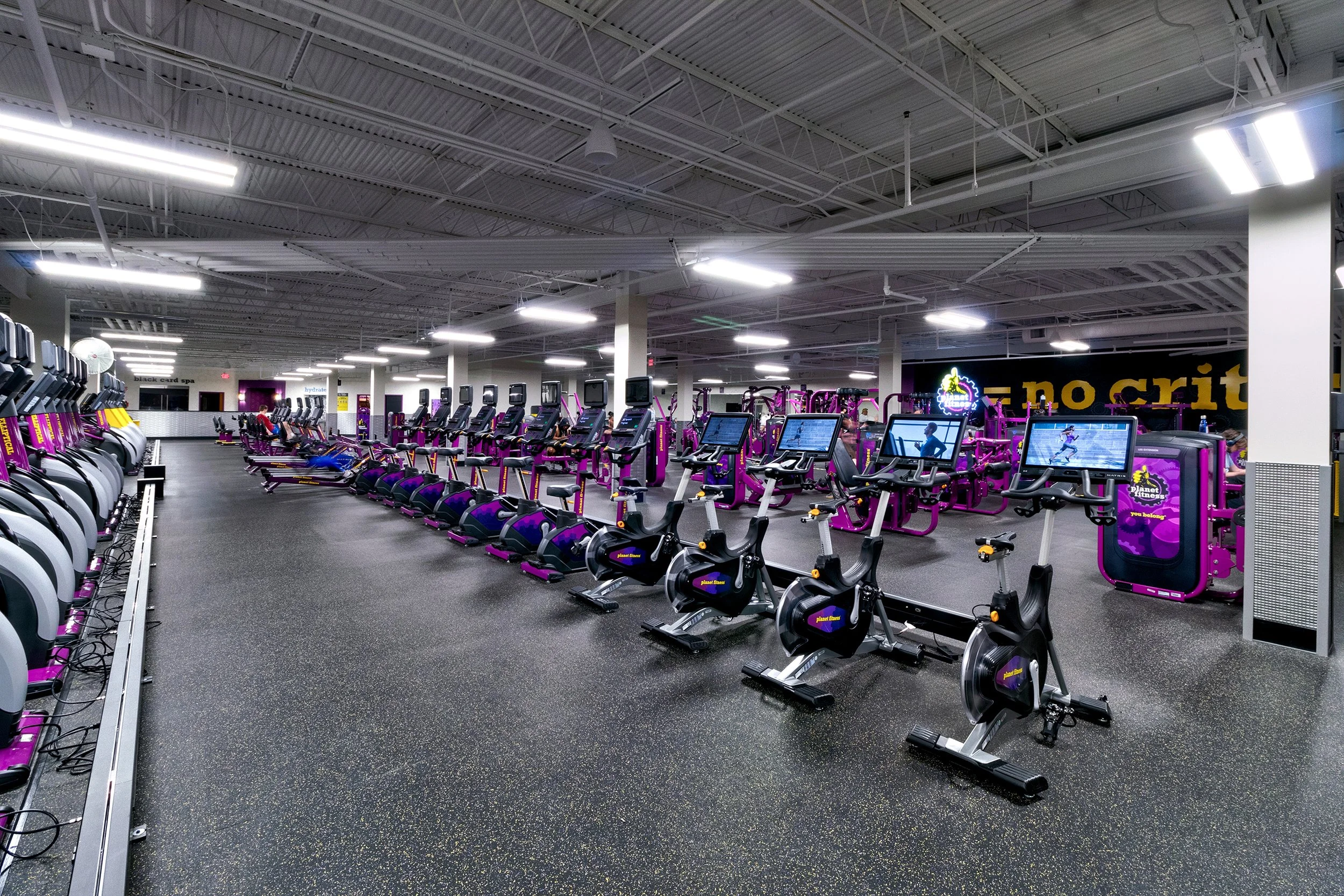 PlanetFitness_Rockville_MD_Interior_18.jpg