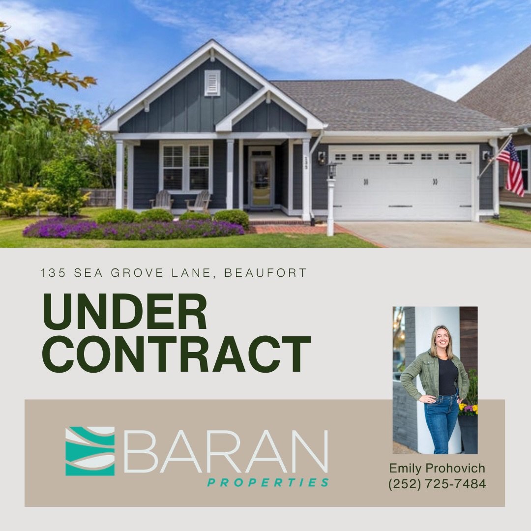 A little Beaufort charm, a beautiful home, and now&hellip; under contract! 💚

Congratulations to Emily and her clients!