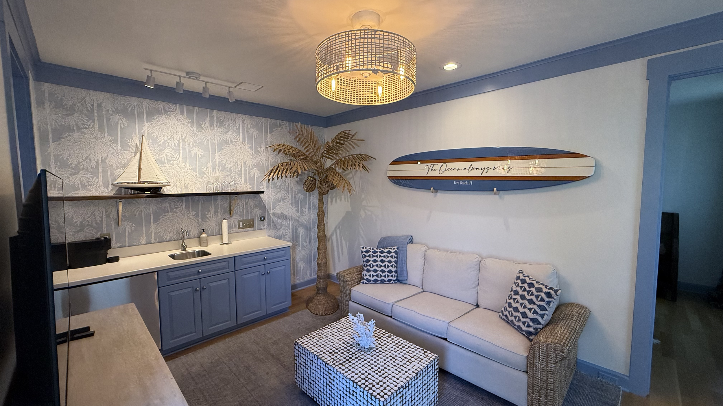 Windsor. Guest house remodeling