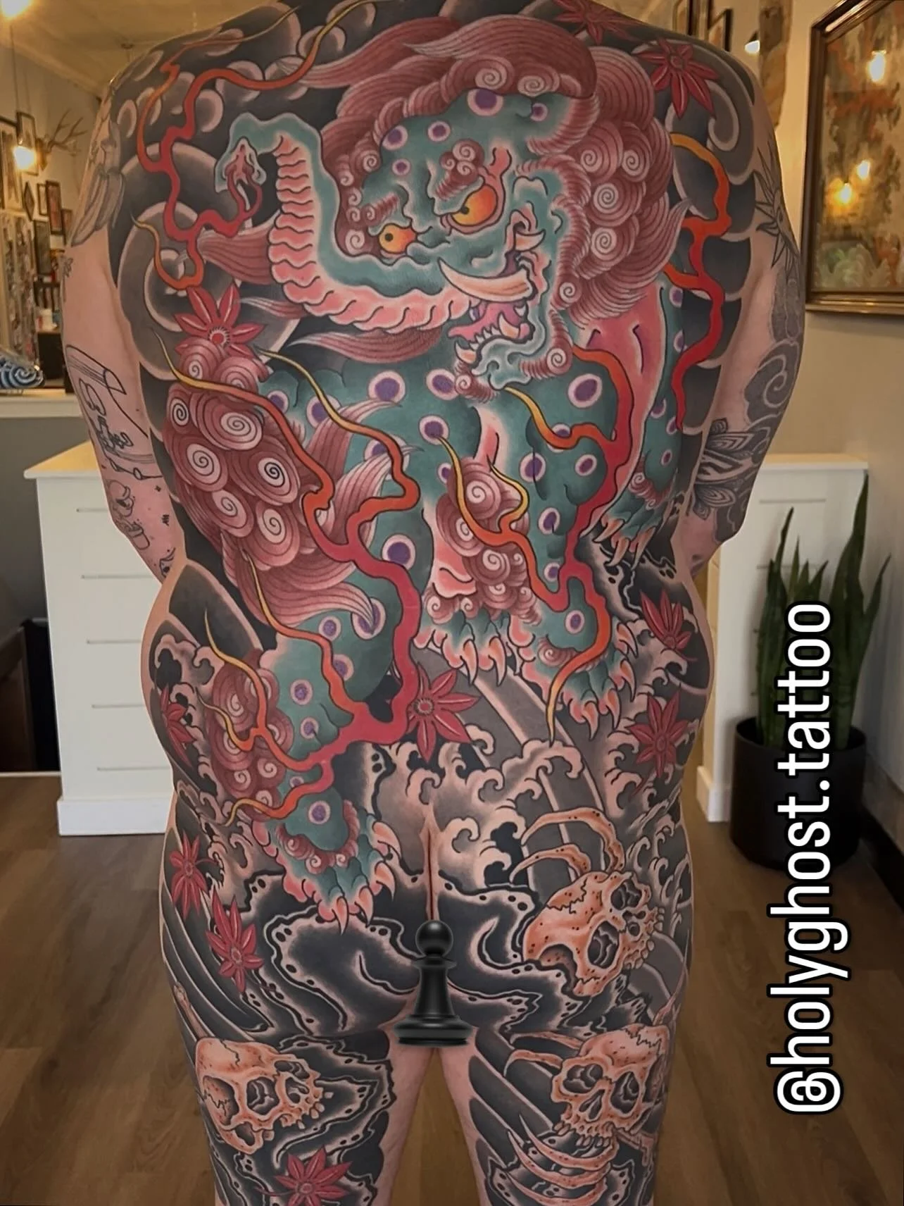 Baku Back!!! Plenty of time available - DM for appointments

#lethbridge #lethbridgetattoo #yql #yqltattoo #lethbridgetattooshop #baku #bakutattoo #calgary #calgarytattoo #japanesetattoo #backpiecetattoo #holyghostlethbridge