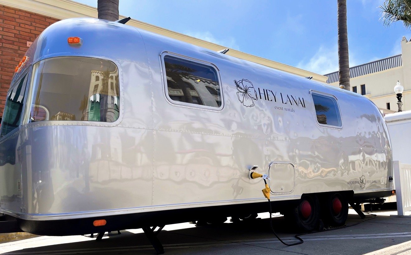 HeyLanai_Airstream_Logo