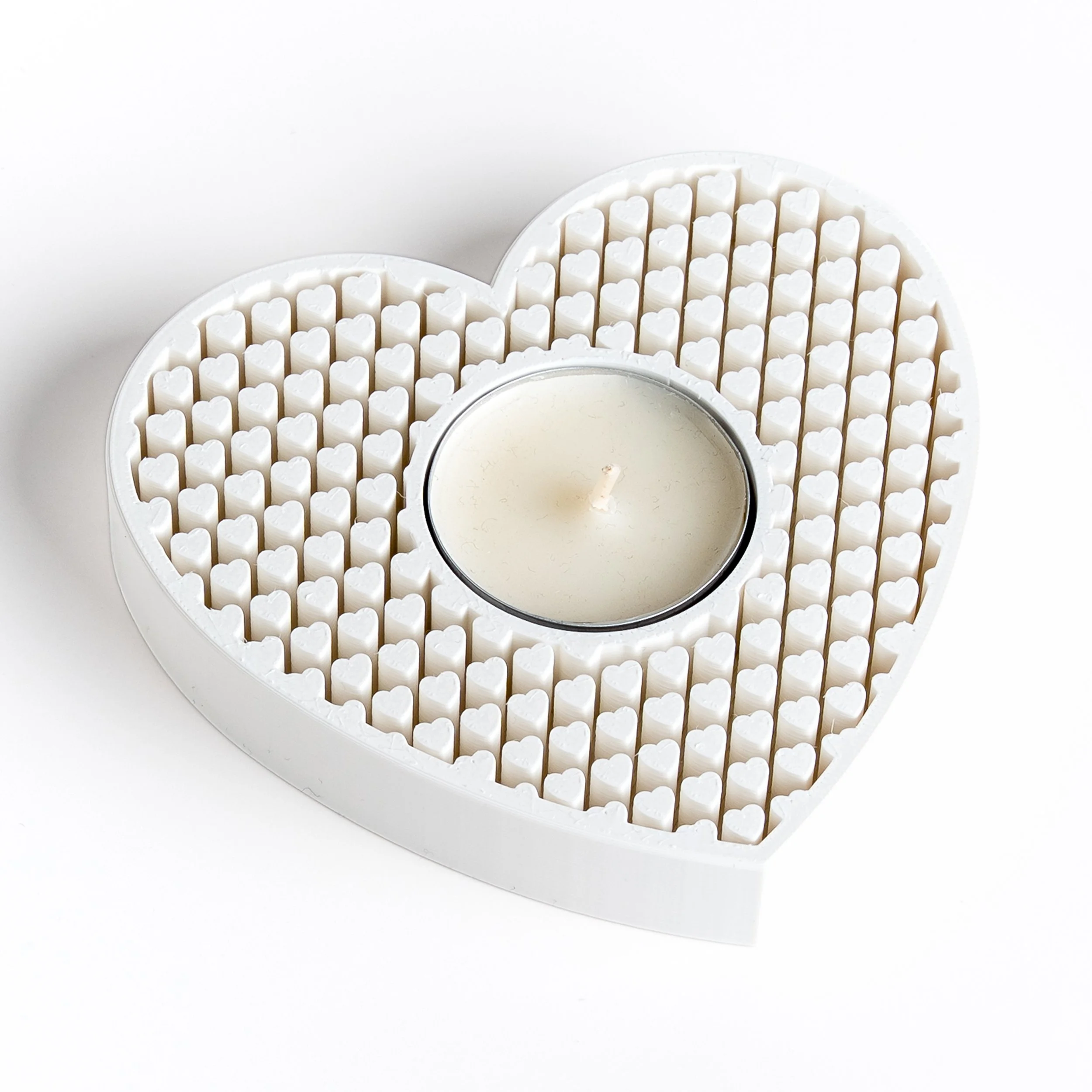 heart-grid-candle-holder-1-1-02.jpg