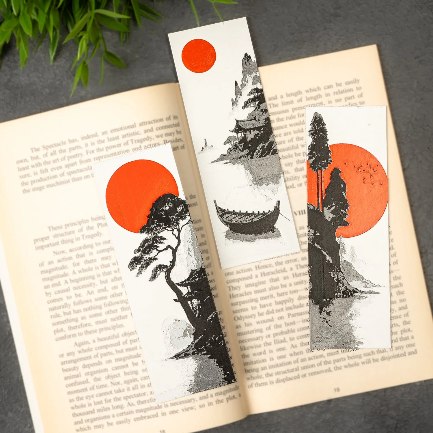 red-moon-bookmarks-1-1-01.jpg
