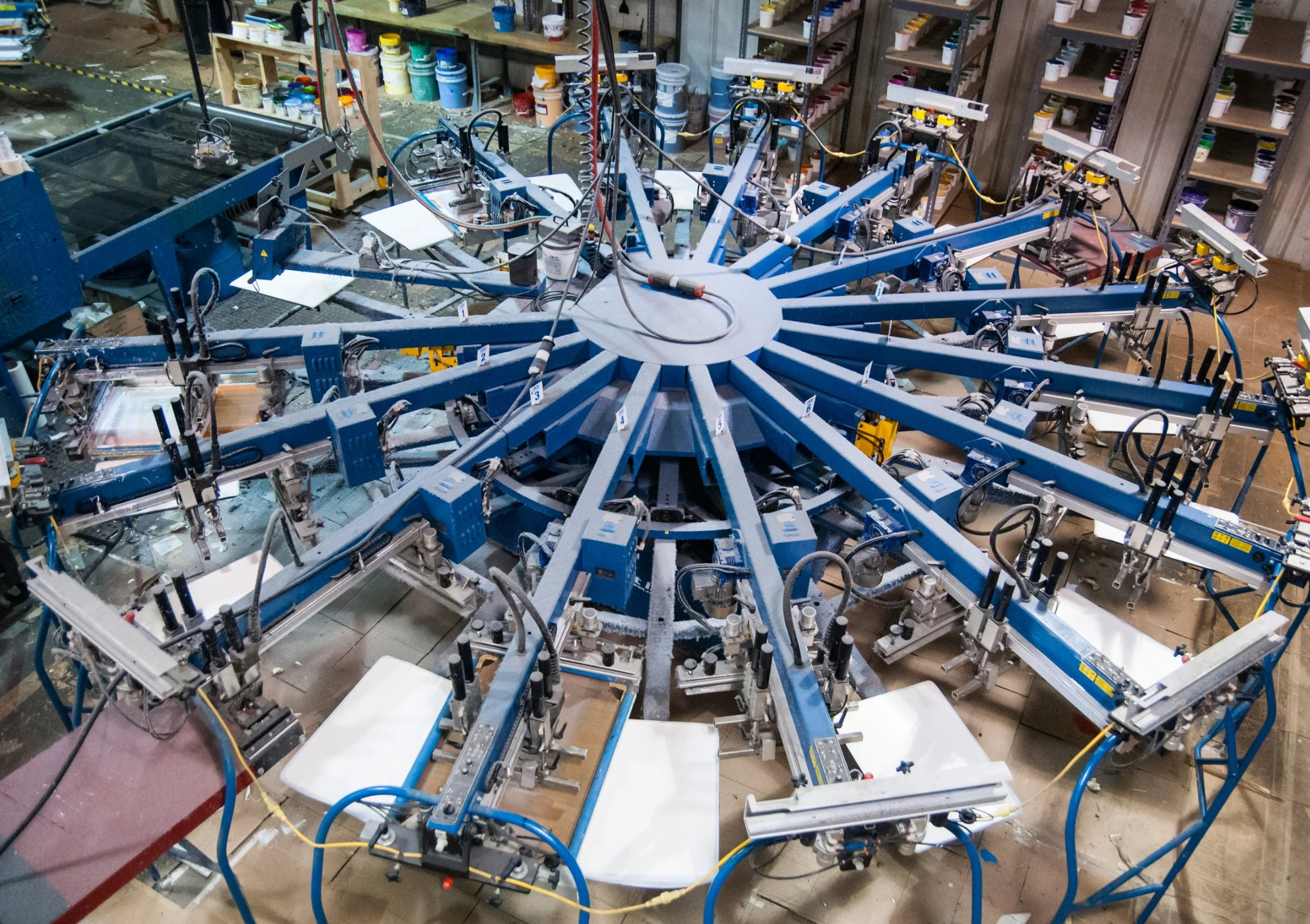 Contract Screen Printing Vs In-House Printing: Which Is Better For Your Business?