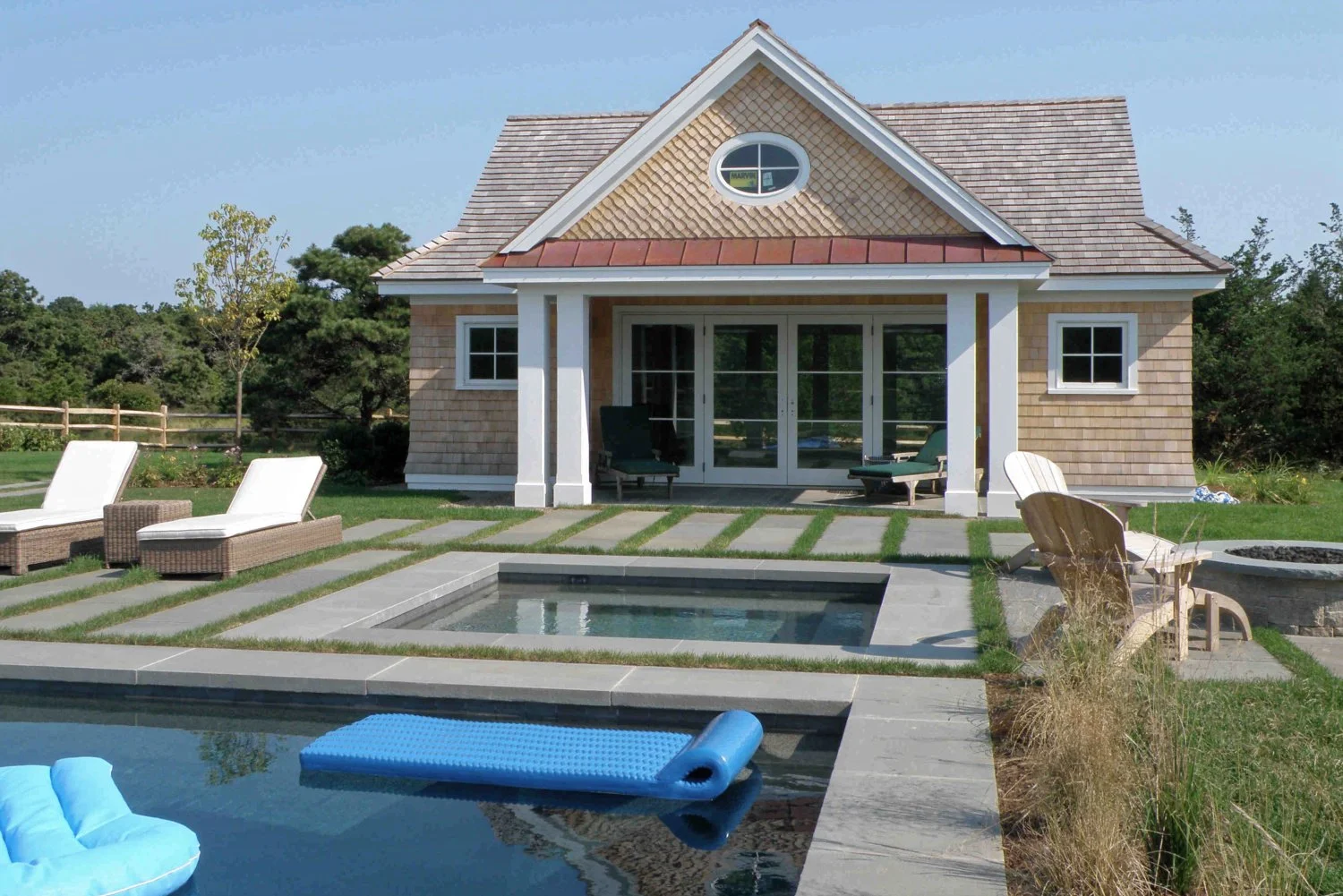 thorstudios_edgartown_poolhouse_2.jpg