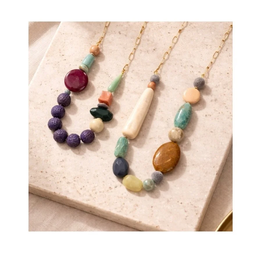 Maxi collares exclusivos! El protagonista del look 🩷
.
.
.
.
#nudstyle #madrid #madridshopping #maxicollar #look