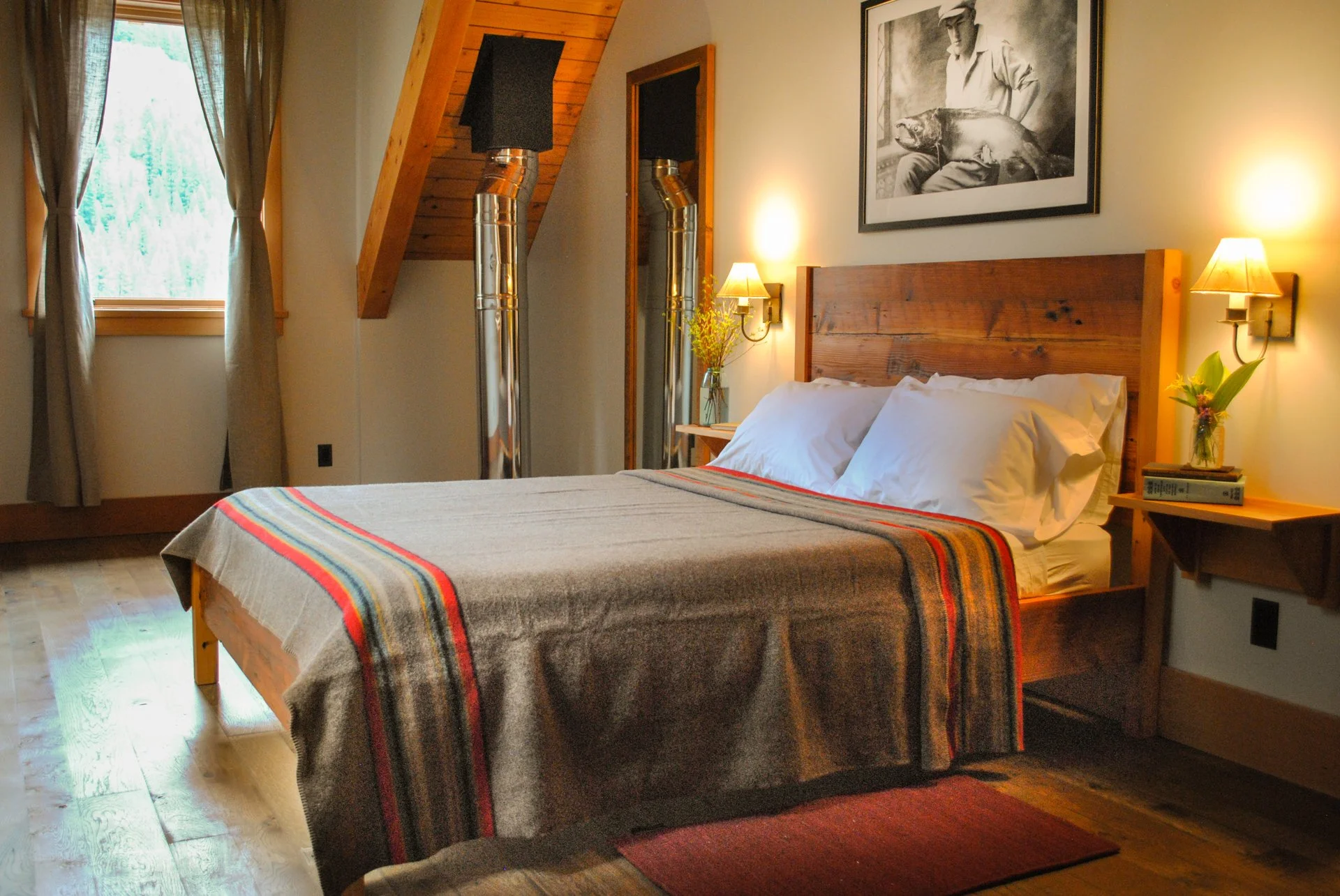 Minam_Chimney_Room_Nicole_Freshley.jpg