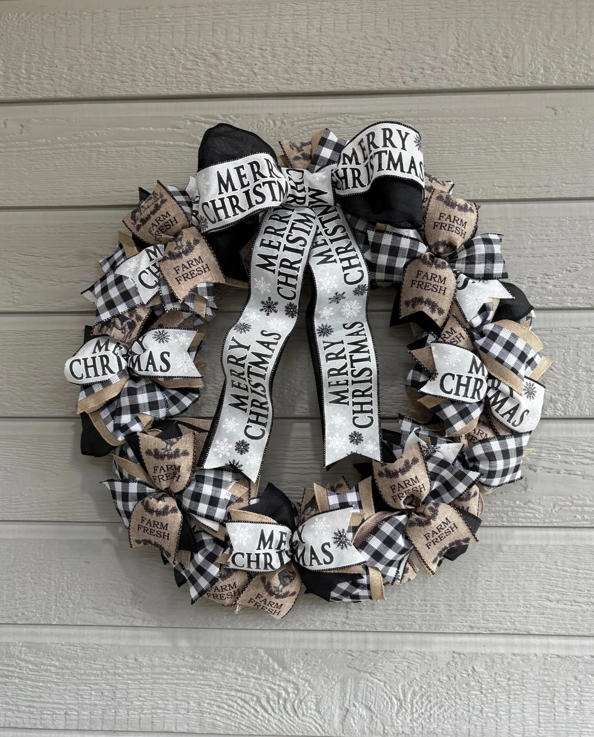 Farmhouse Christmas Wreath: Buffalo Check & Burlap Ribbon