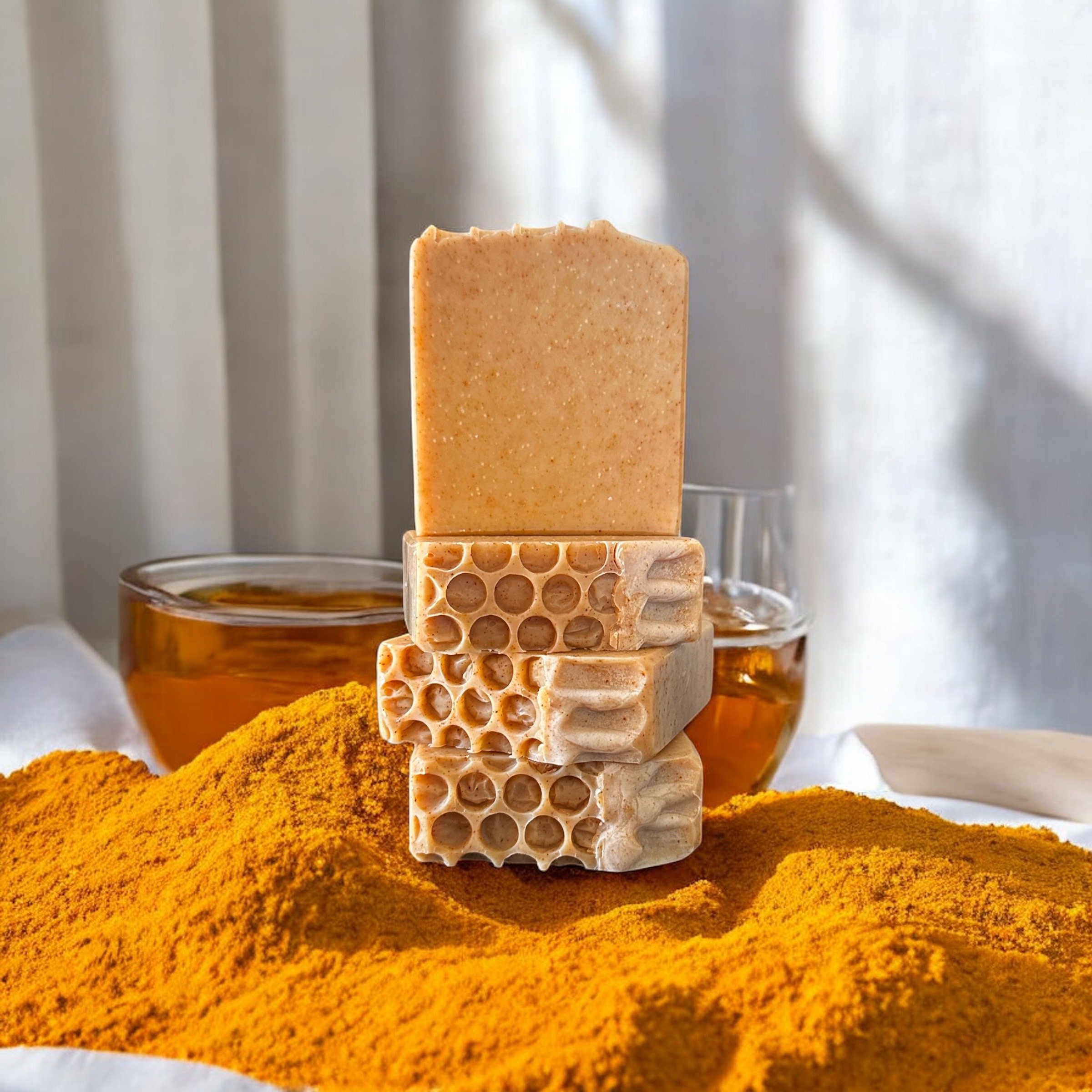Manuka Honey & Tumeric