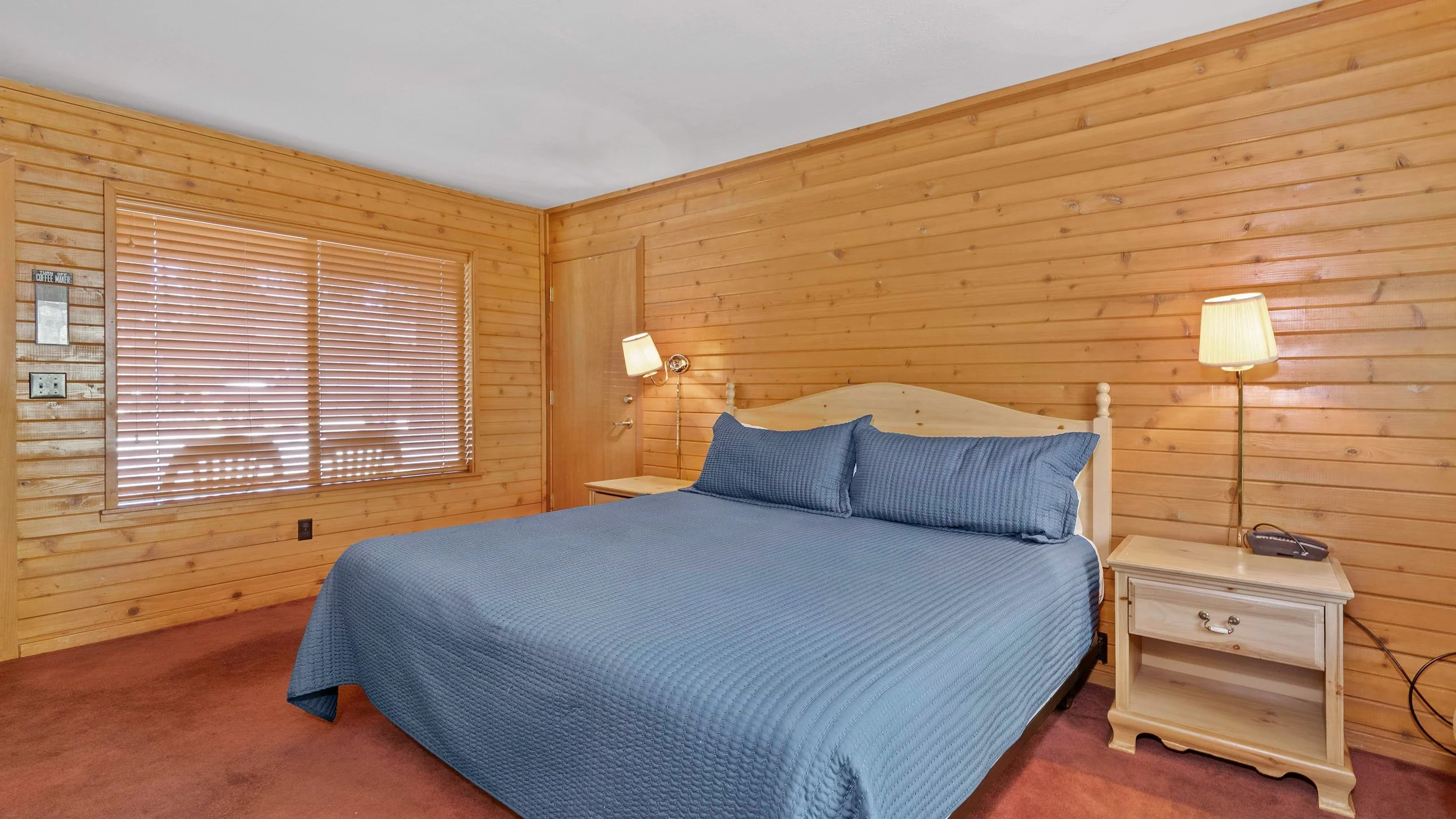 DK BED 3.jpg
