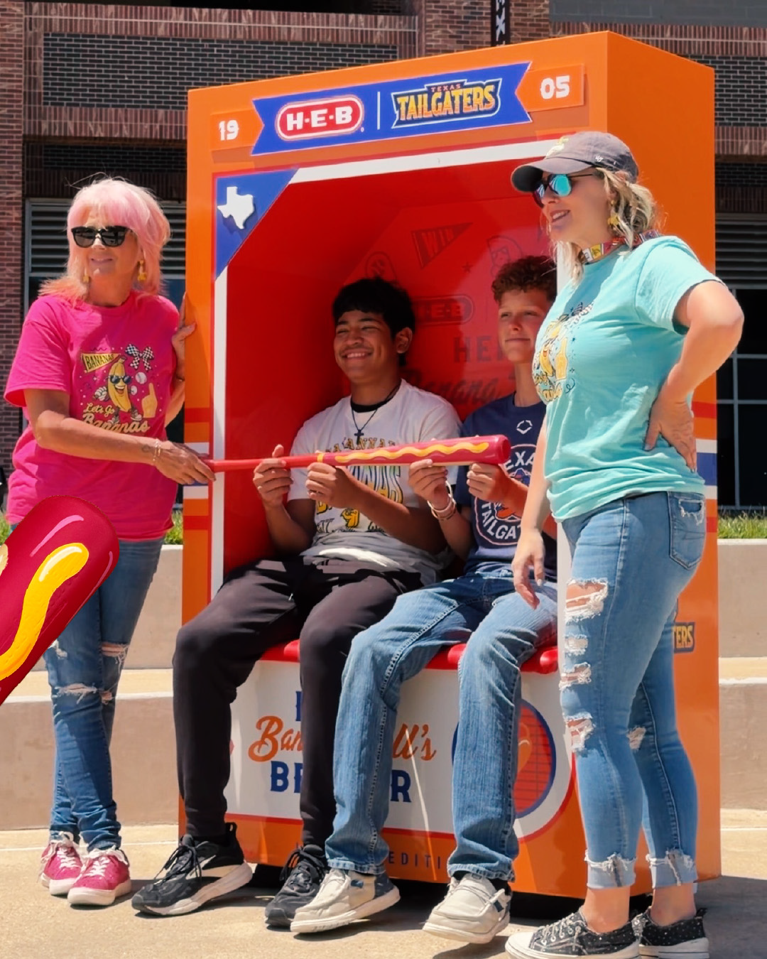 RD Banana Ball Post-04 (1).png