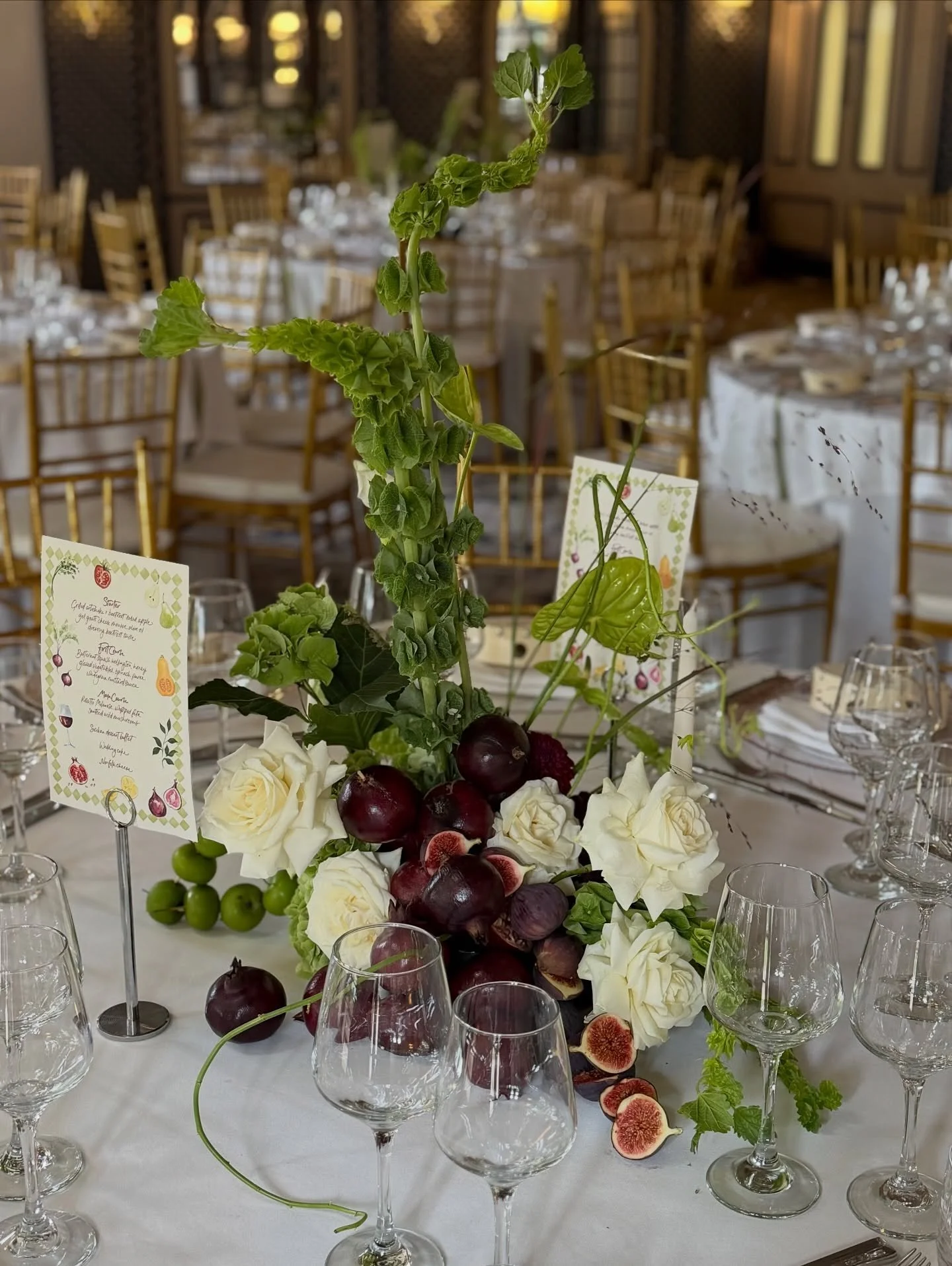 Pomegranates, figs, miniature apples, grapes and pears - matched to enhance the florals and further add depth and shine 🍏🍇🍐

First time working at the beautiful @monkeyislandestate 
🐒 Hoping to go back again!

for Francesca &amp; Thomas x