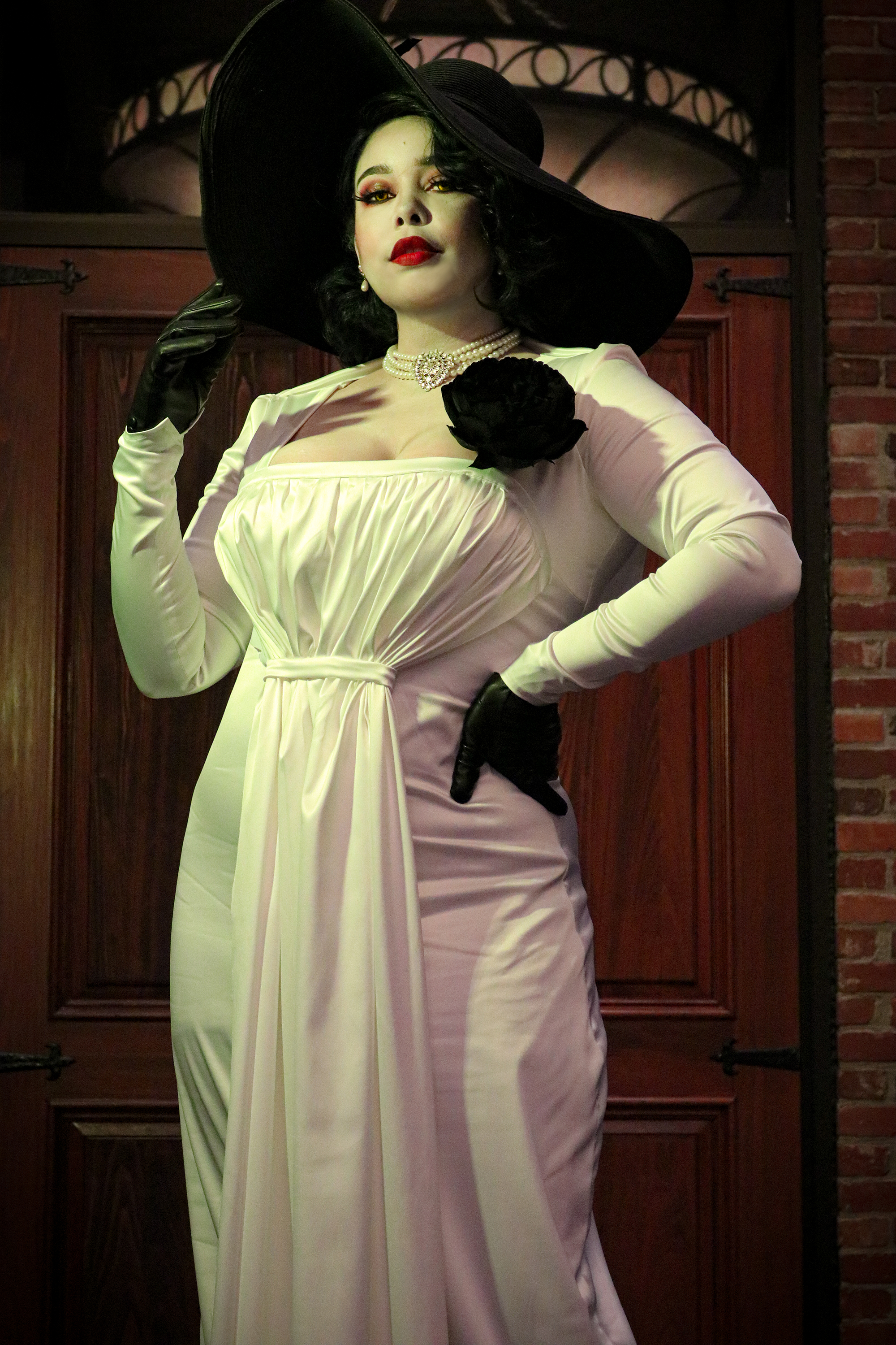 Close_Stand-Print 2.png