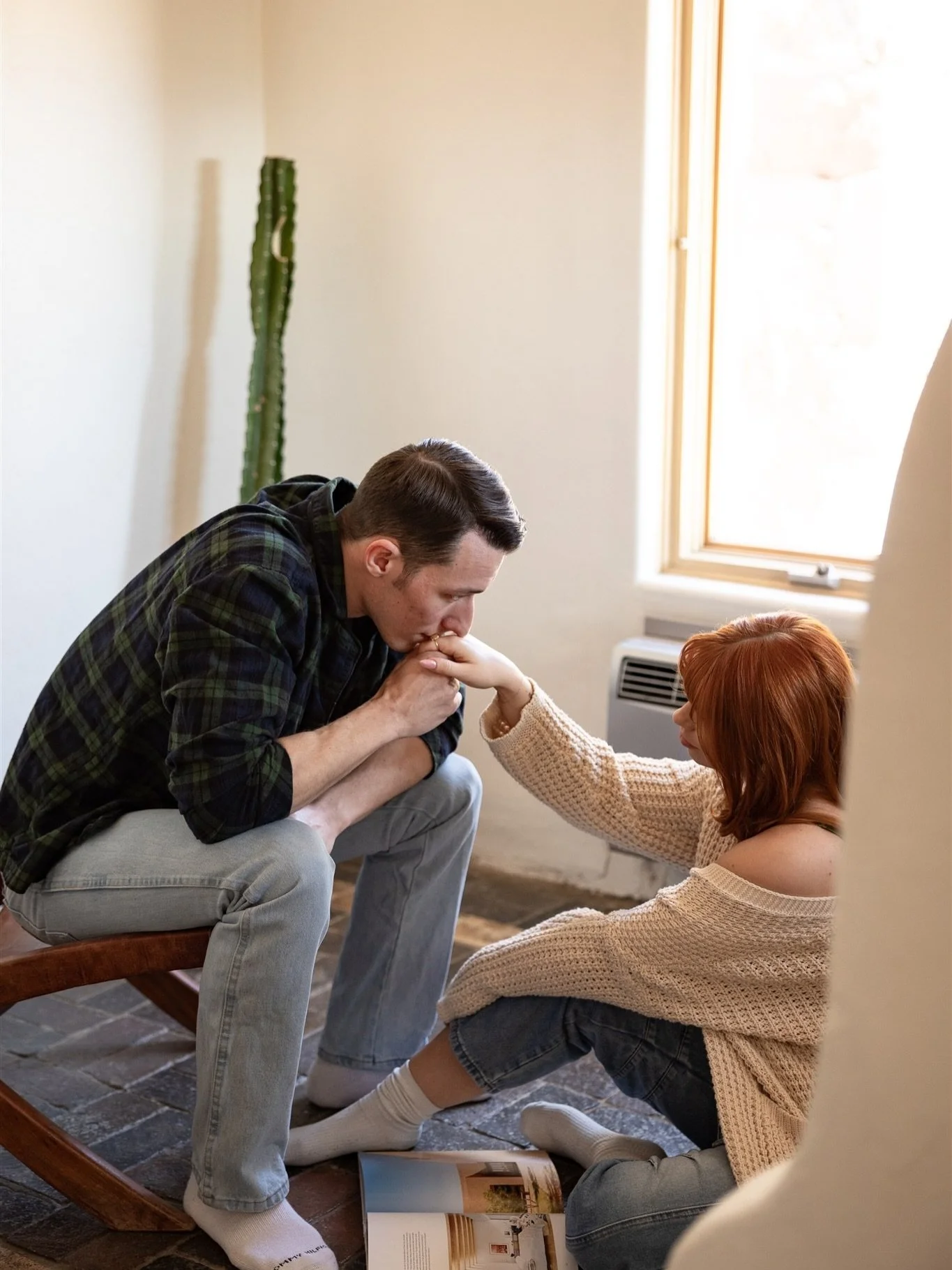 When you find out home is not a place but your person 🖤🌵✨
.
Host: @ember_and_earth.retreats 
Photographer: @imagesbysarayphia 
Models: @kinsandryan
AirBNB: @casitaconvista