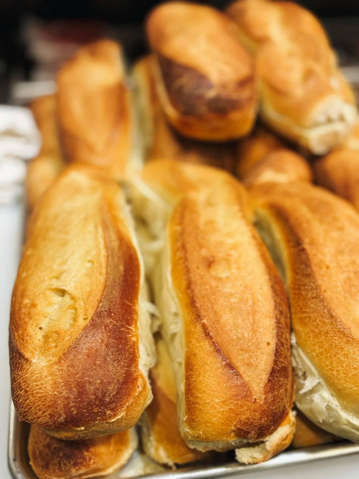 Fresh. Warm. Unreal.
There&rsquo;s no better feeling than wrapping up our subs while the bread&rsquo;s still warm from the oven. It makes all the difference in the world. What&rsquo;s been your favorite sandwich from our shop do far? Drop your commen