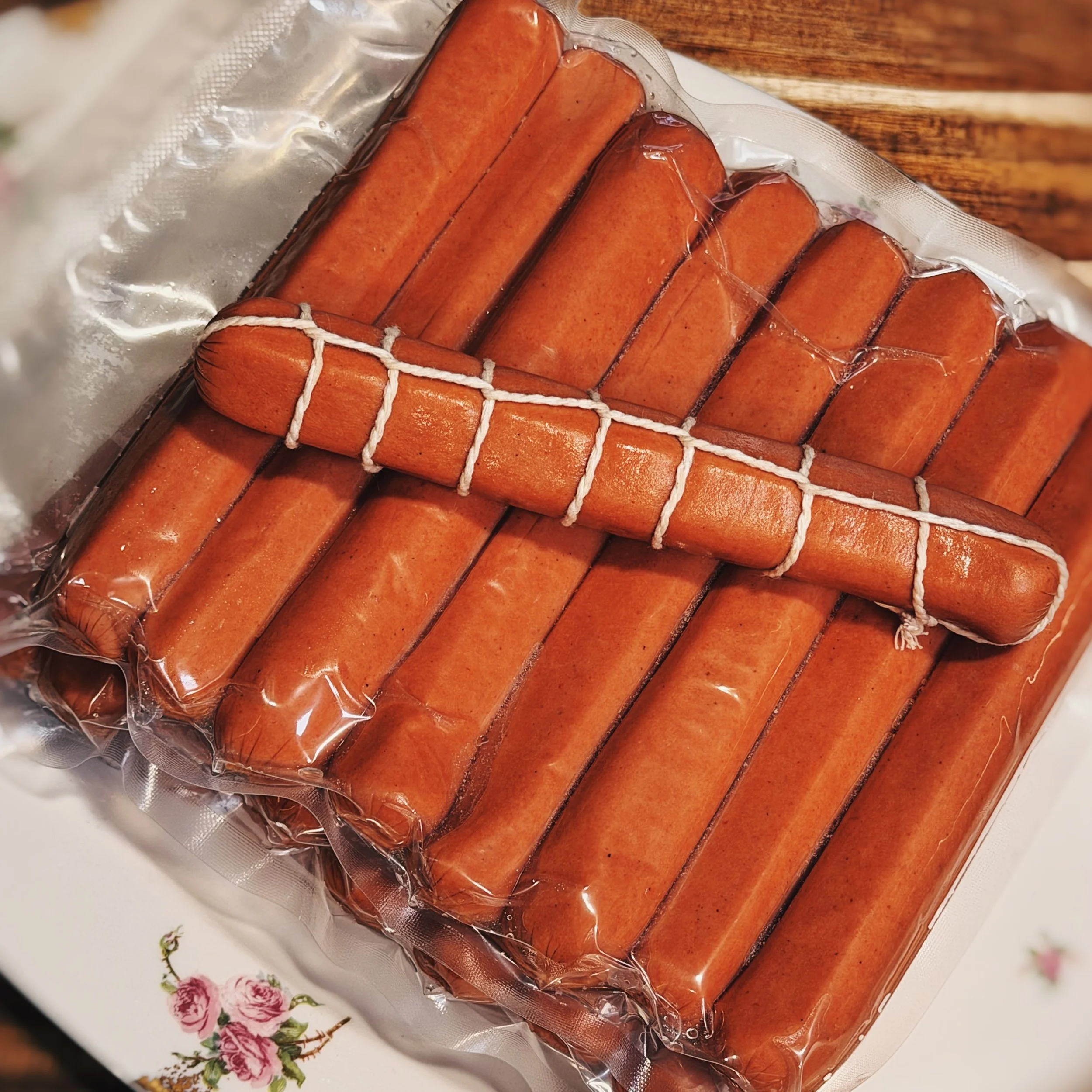 Don&rsquo;t get tied up this weekend wondering what to grill up for Memorial Day, we&rsquo;ve got your cookout covered with 2 hot dog options - all pork Bright Leaf dogs, all beef dogs, and split top buns ready to go.

Or grab some of our bone-in rib